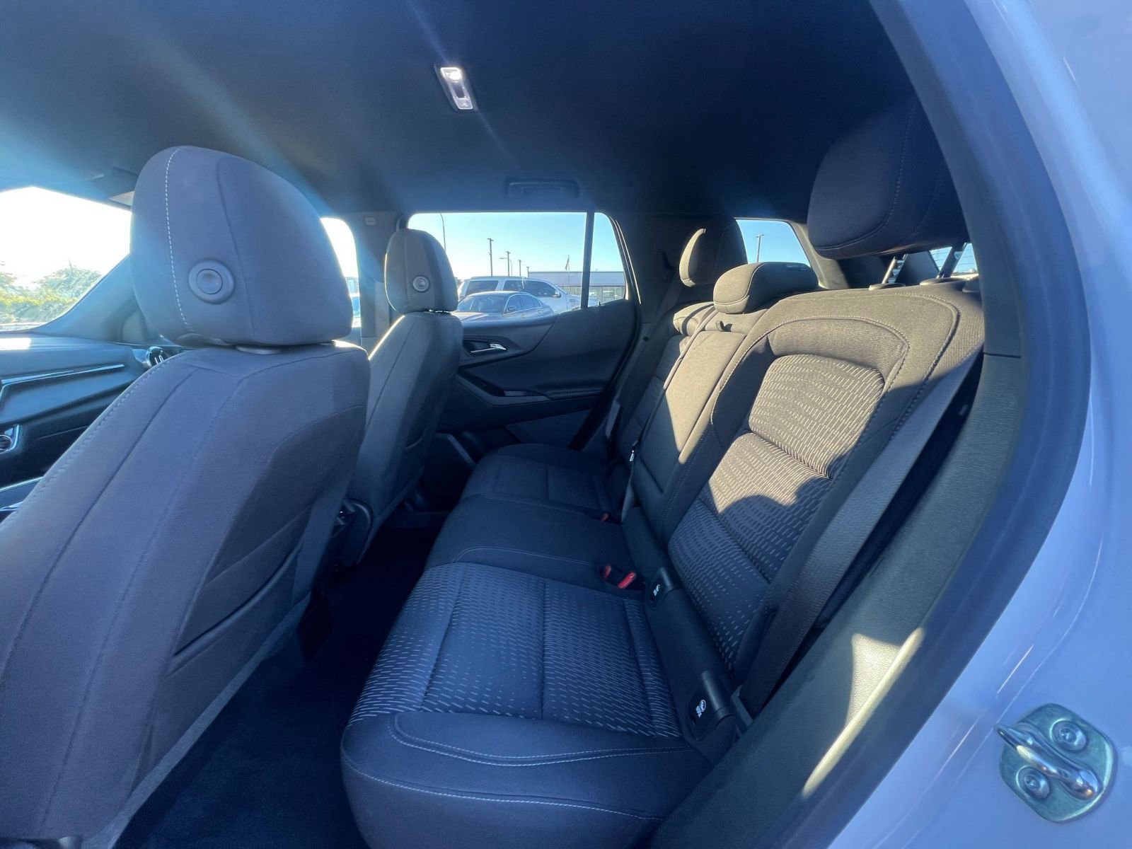 Thumbnail: 2025 Chevrolet Equinox - 25