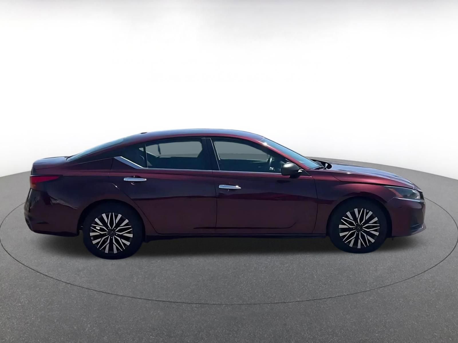 Thumbnail: 2025 Nissan Altima - 15
