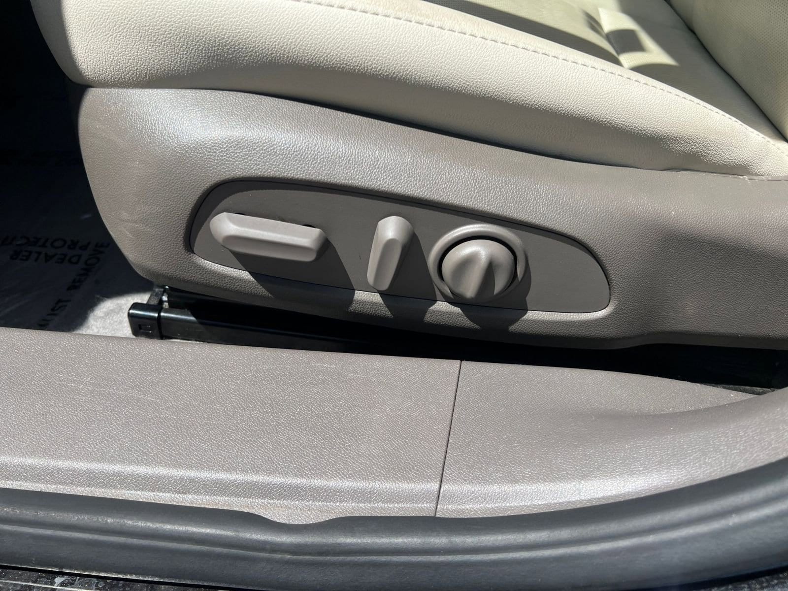 Thumbnail: 2024 Chevrolet Malibu - 23
