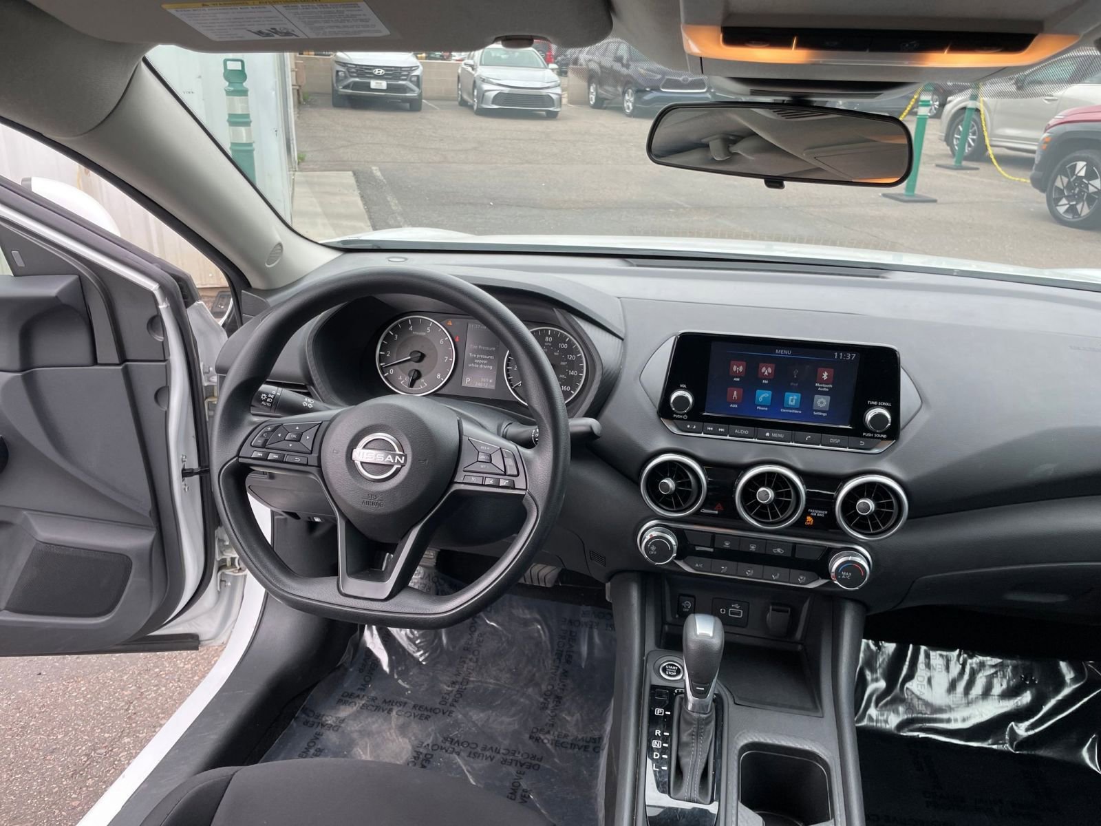 Thumbnail: 2025 Nissan Sentra - 32