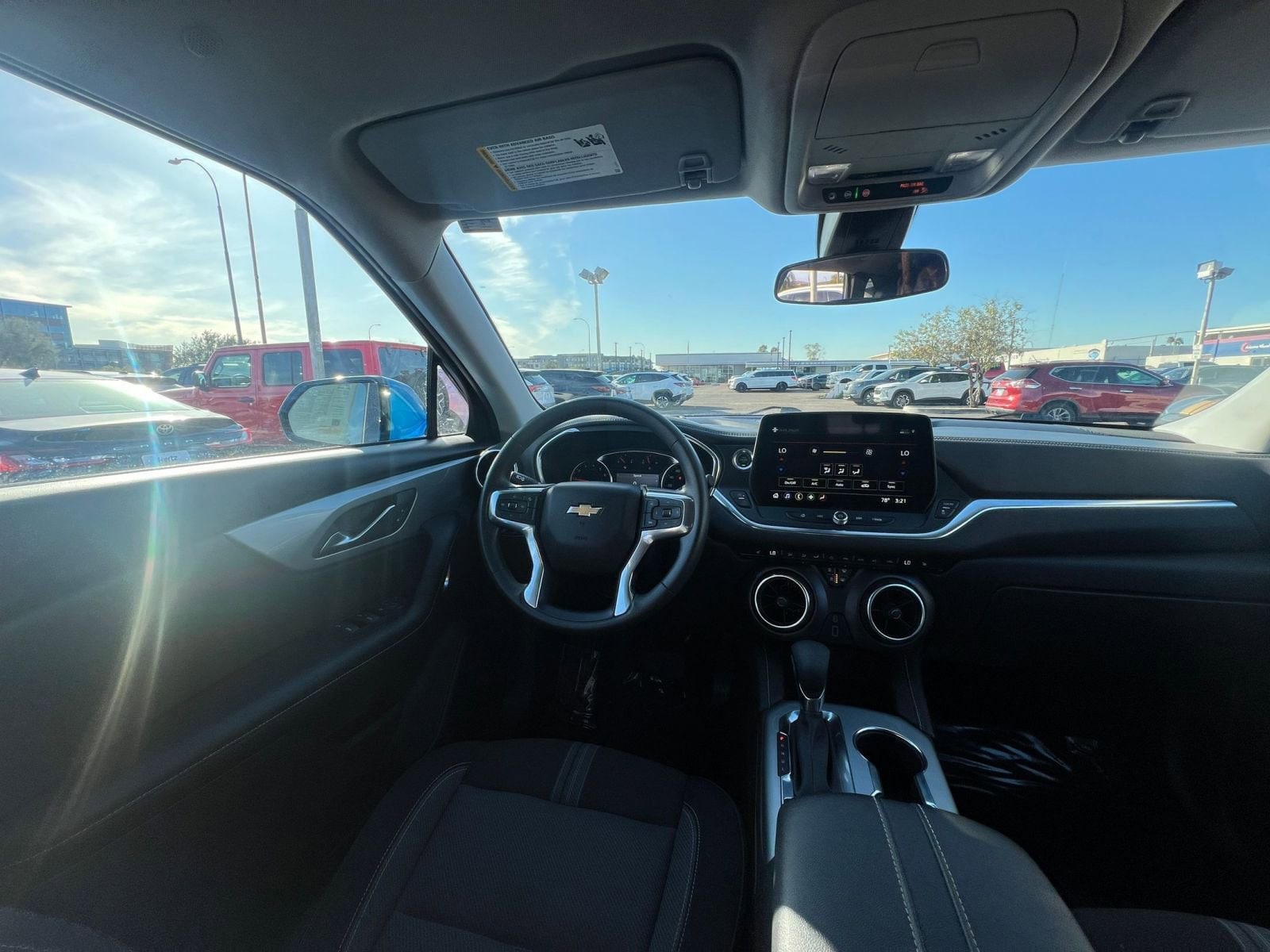 Thumbnail: 2025 Chevrolet Blazer - 34