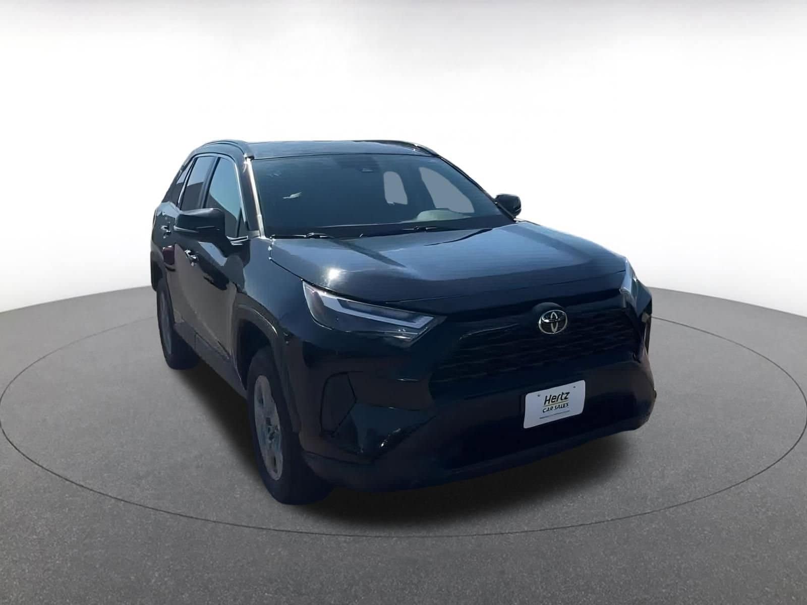 2024 Toyota RAV4 XLE 2