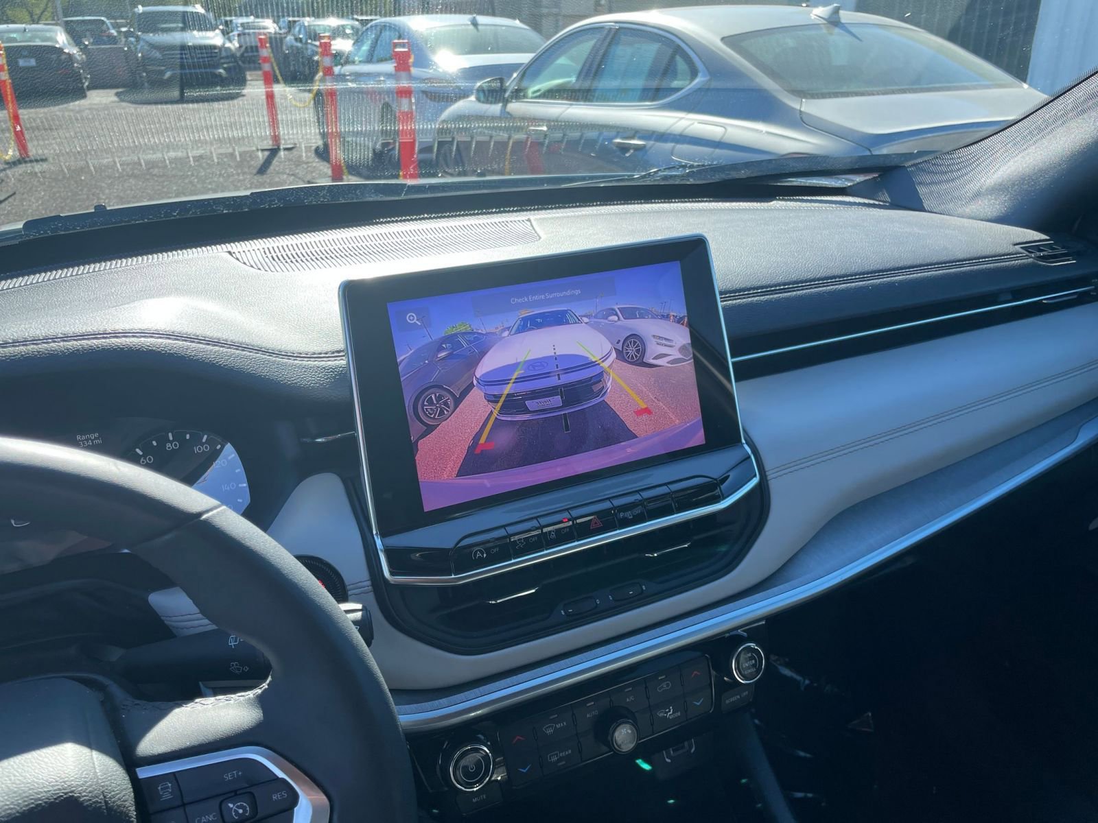 Thumbnail: 2025 Jeep Compass - 17