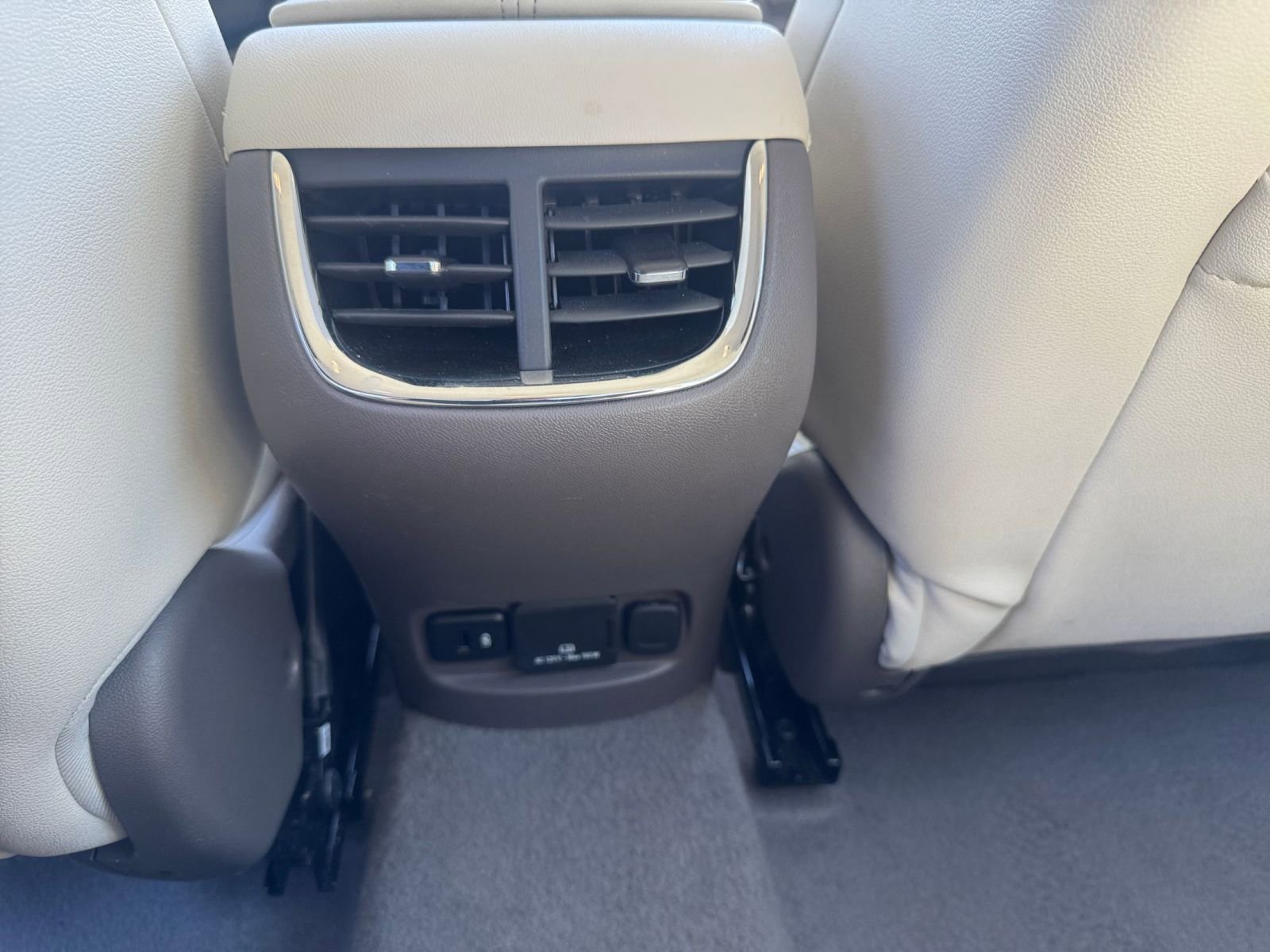 Thumbnail: 2024 Chevrolet Malibu - 24