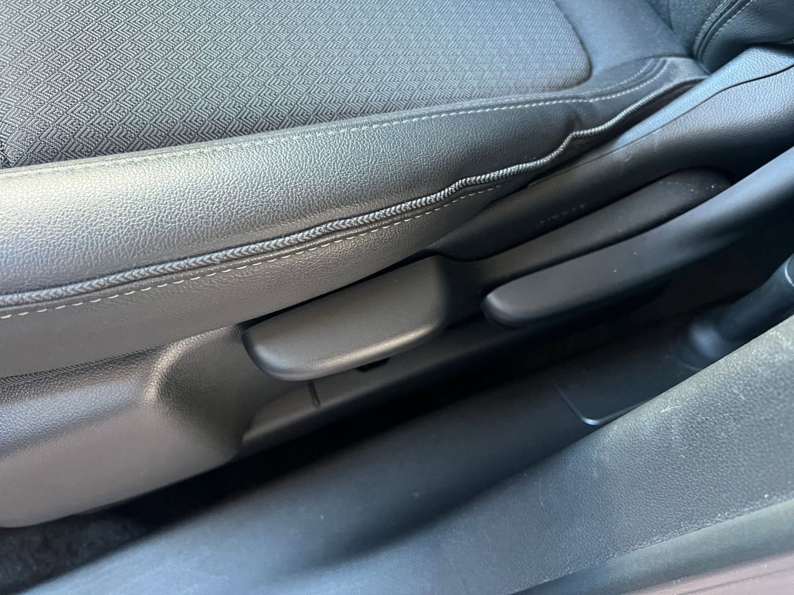 Thumbnail: 2025 Buick Encore GX - 23