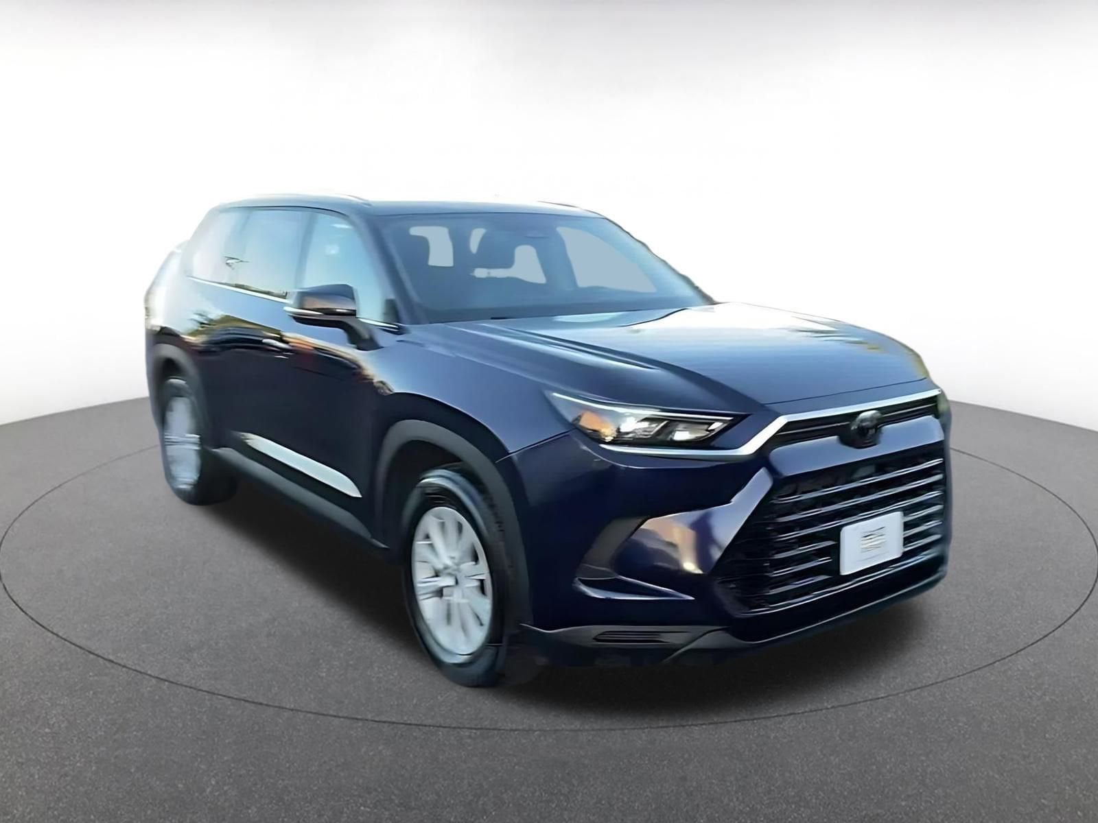 Thumbnail: 2025 Toyota Grand Highlander - 3