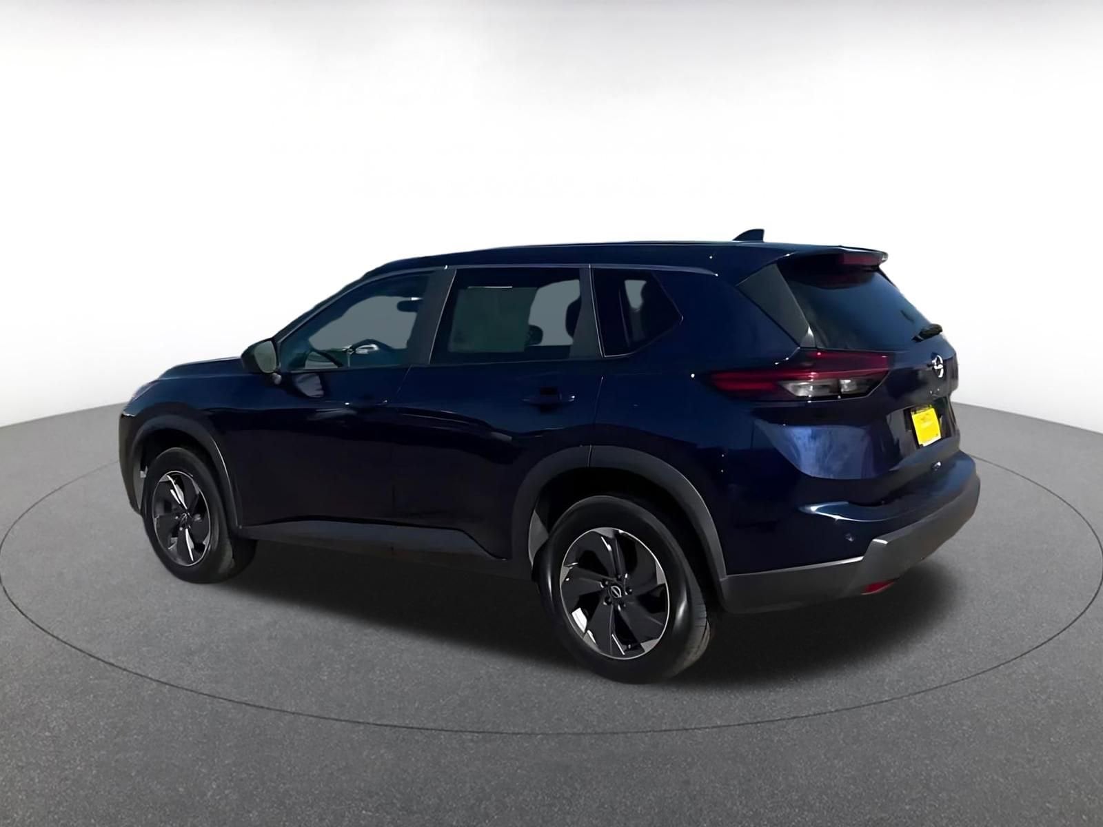 Thumbnail: 2025 Nissan Rogue - 11