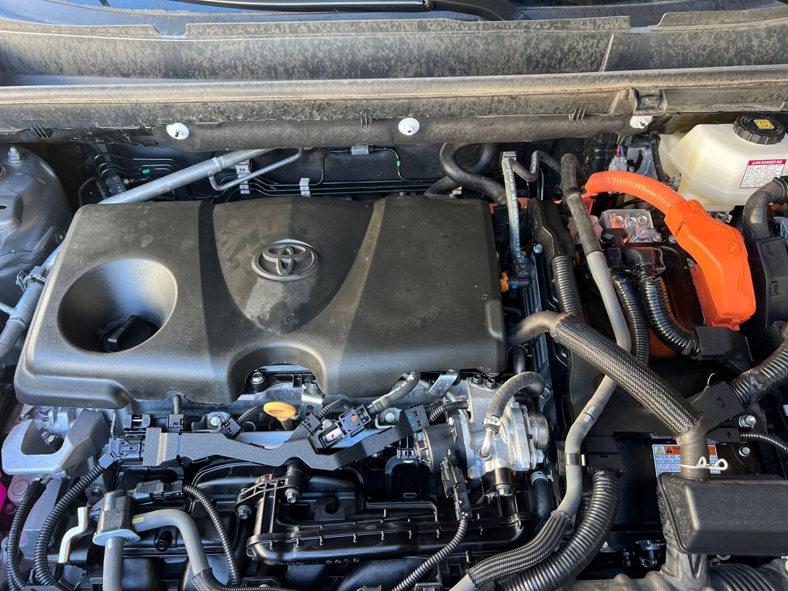 Thumbnail: 2025 Toyota RAV4 - 32