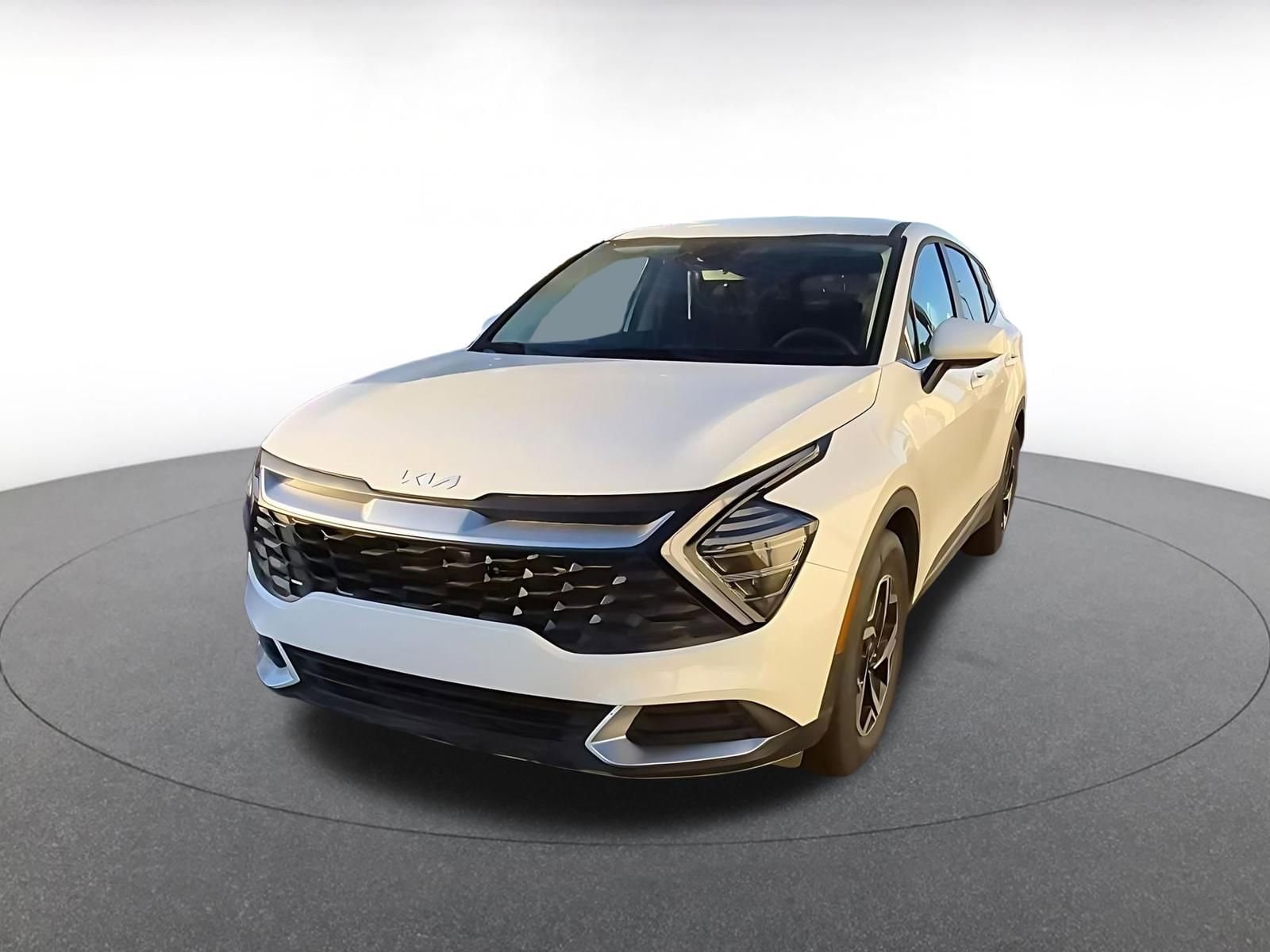 Thumbnail: 2025 Kia Sportage - 4