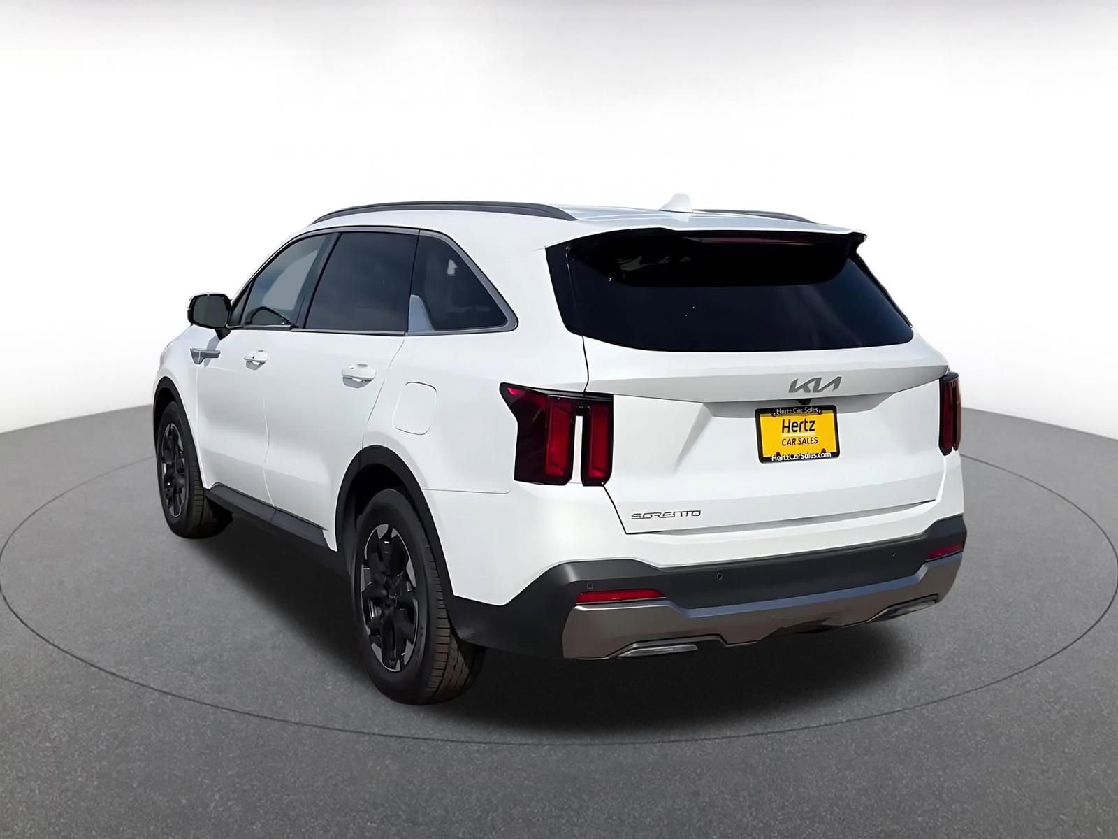 Thumbnail: 2024 Kia Sorento - 11