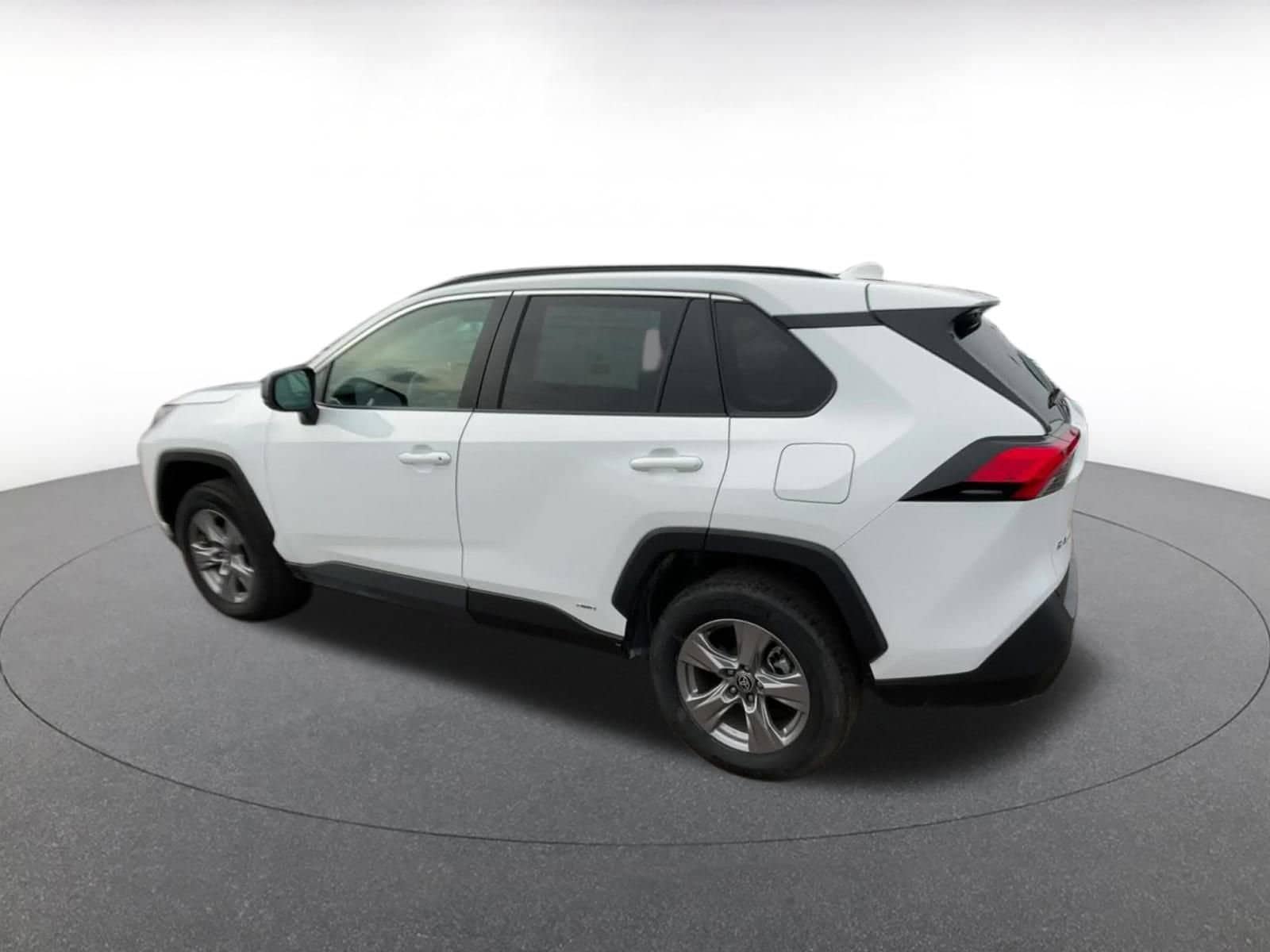 Thumbnail: 2025 Toyota RAV4 - 10