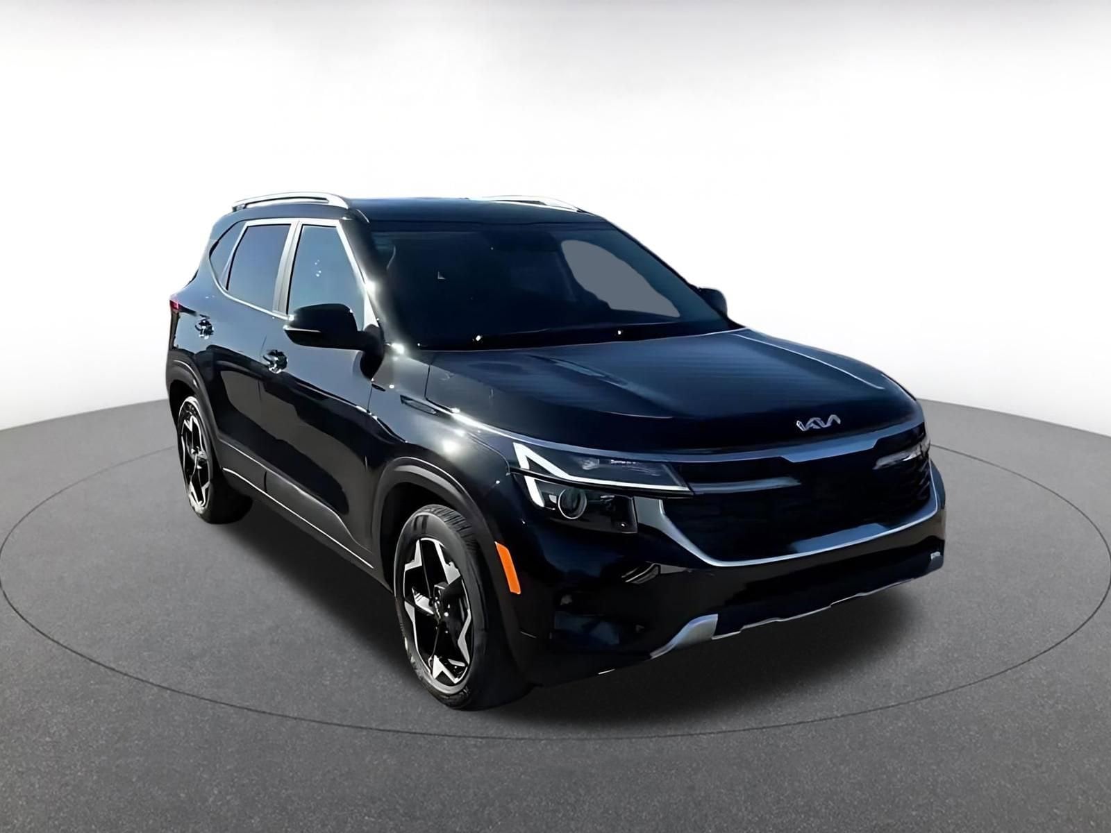 Thumbnail: 2025 Kia Seltos - 3