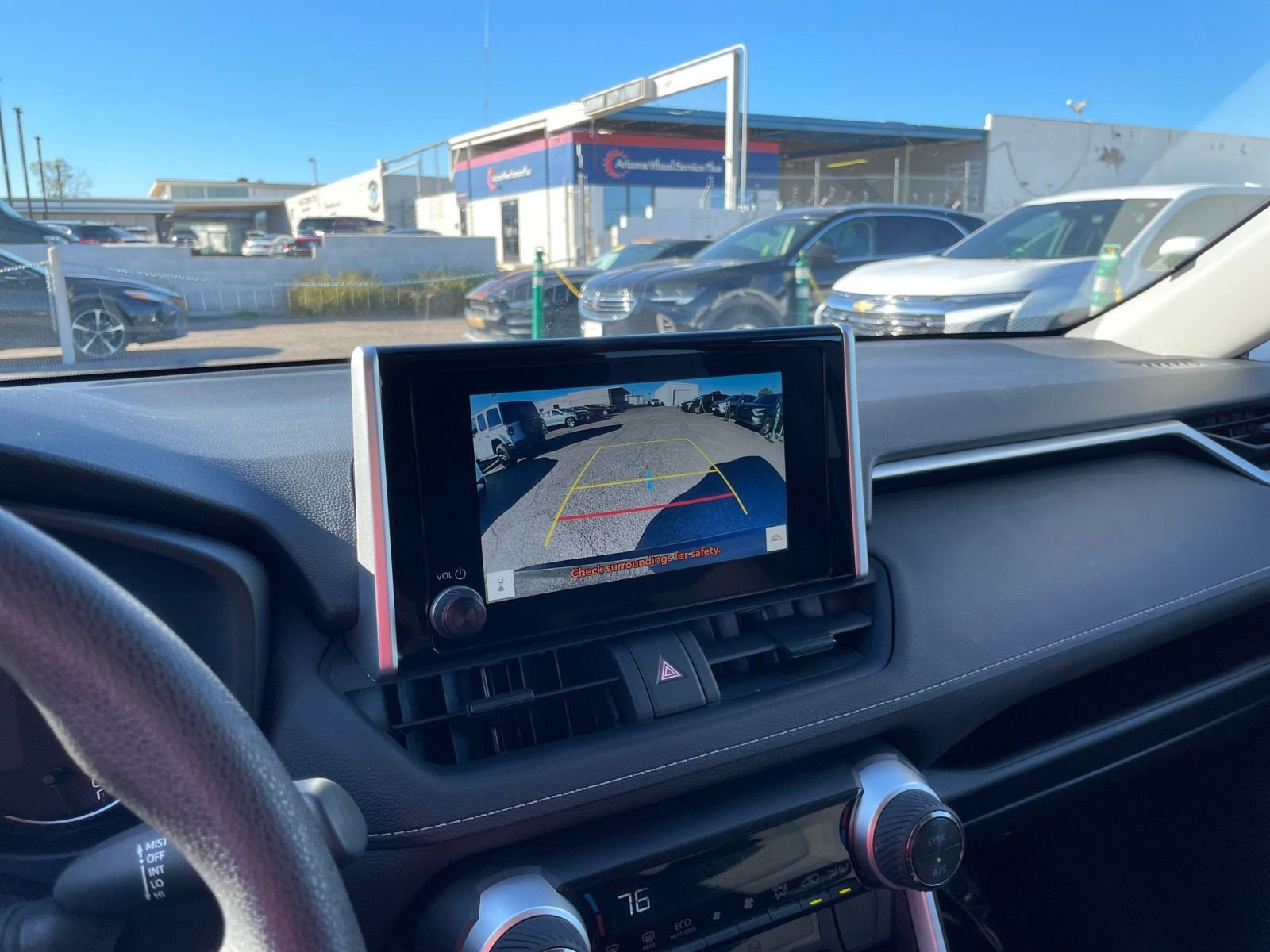 Thumbnail: 2025 Toyota RAV4 - 17