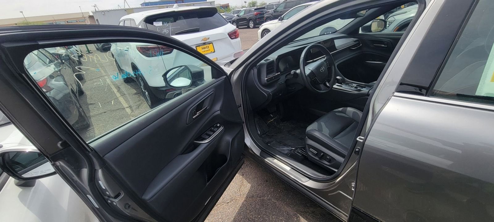 Thumbnail: 2025 Toyota Crown - 8