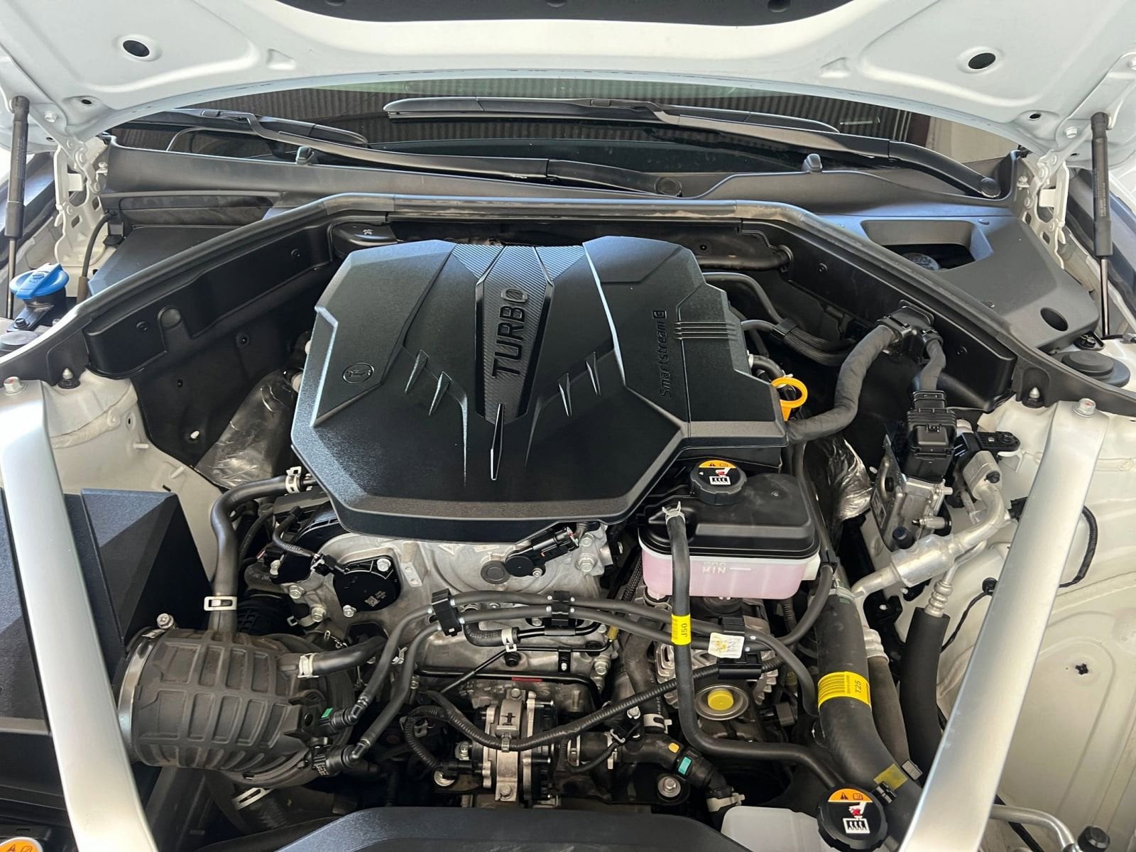 Thumbnail: 2025 Genesis G70 - 32