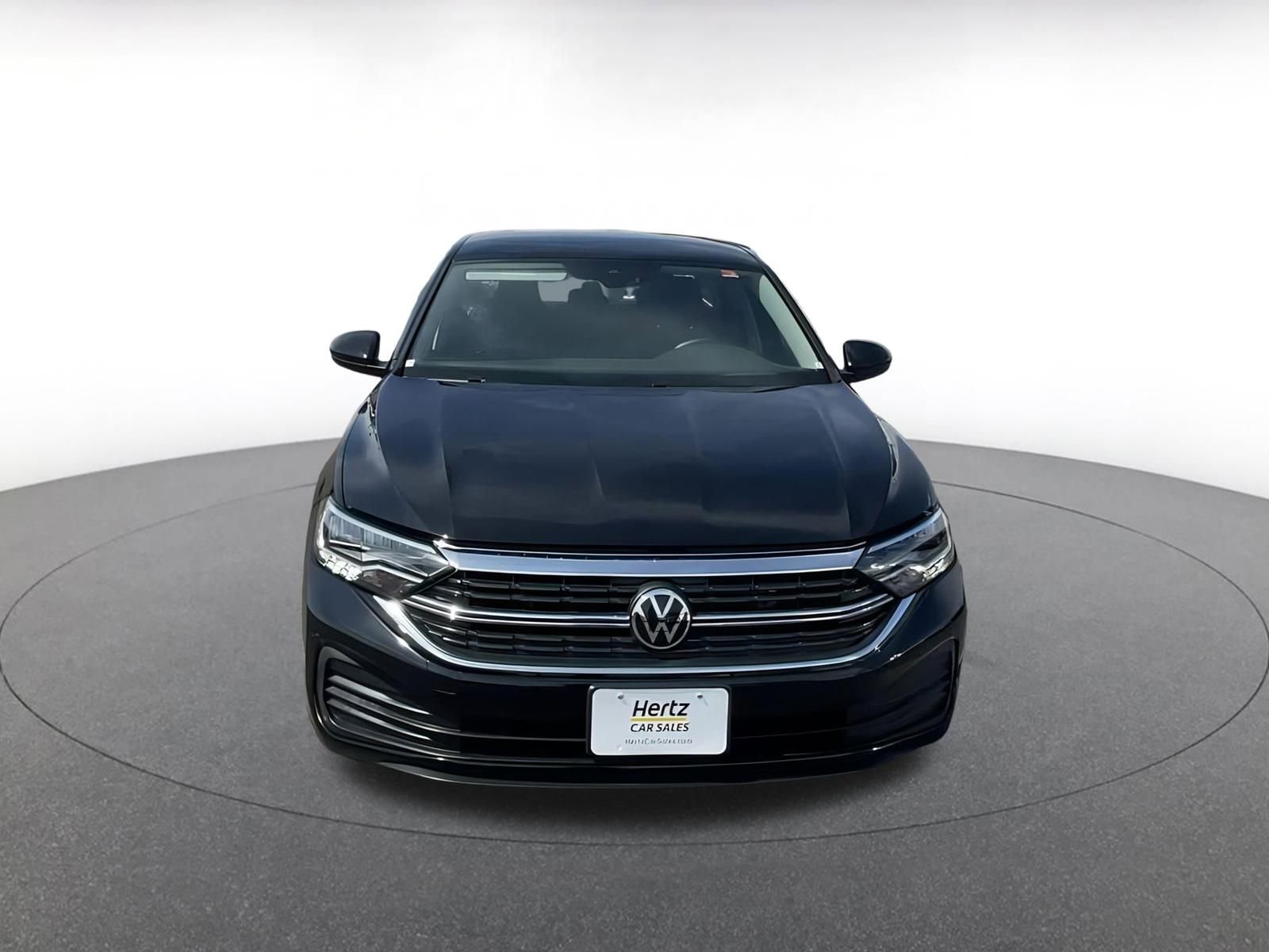 Thumbnail: 2024 Volkswagen Jetta - 5