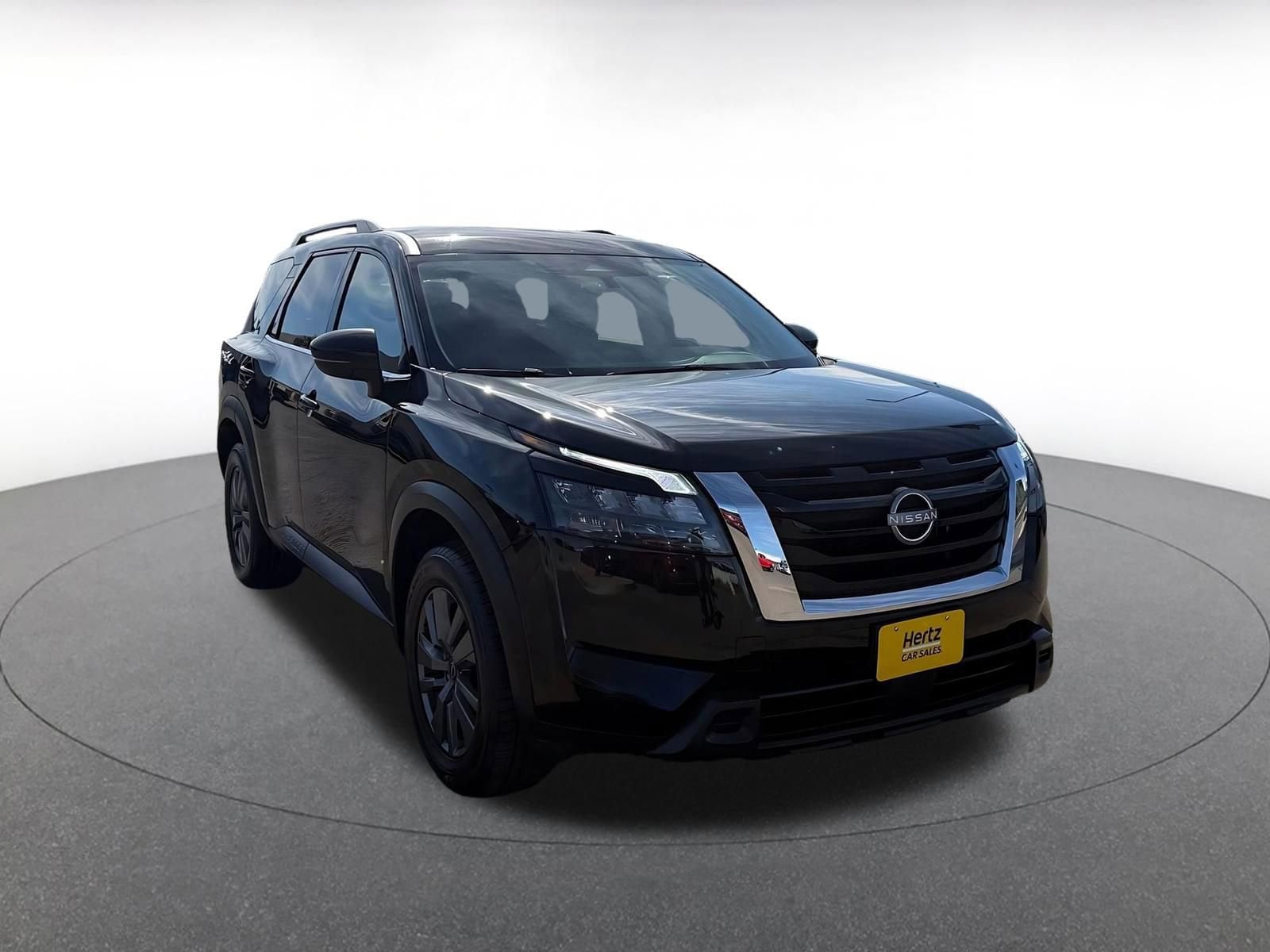 Thumbnail: 2025 Nissan Pathfinder - 1