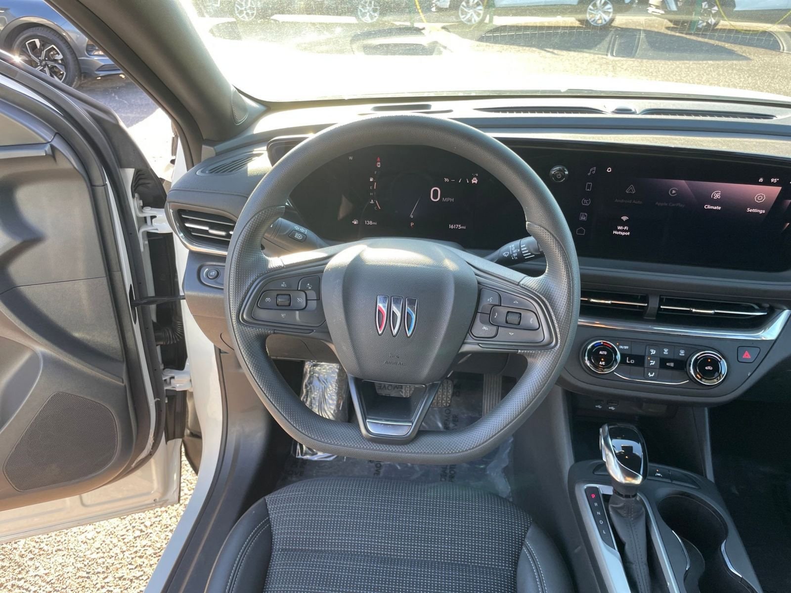 Thumbnail: 2025 Buick Envista - 27