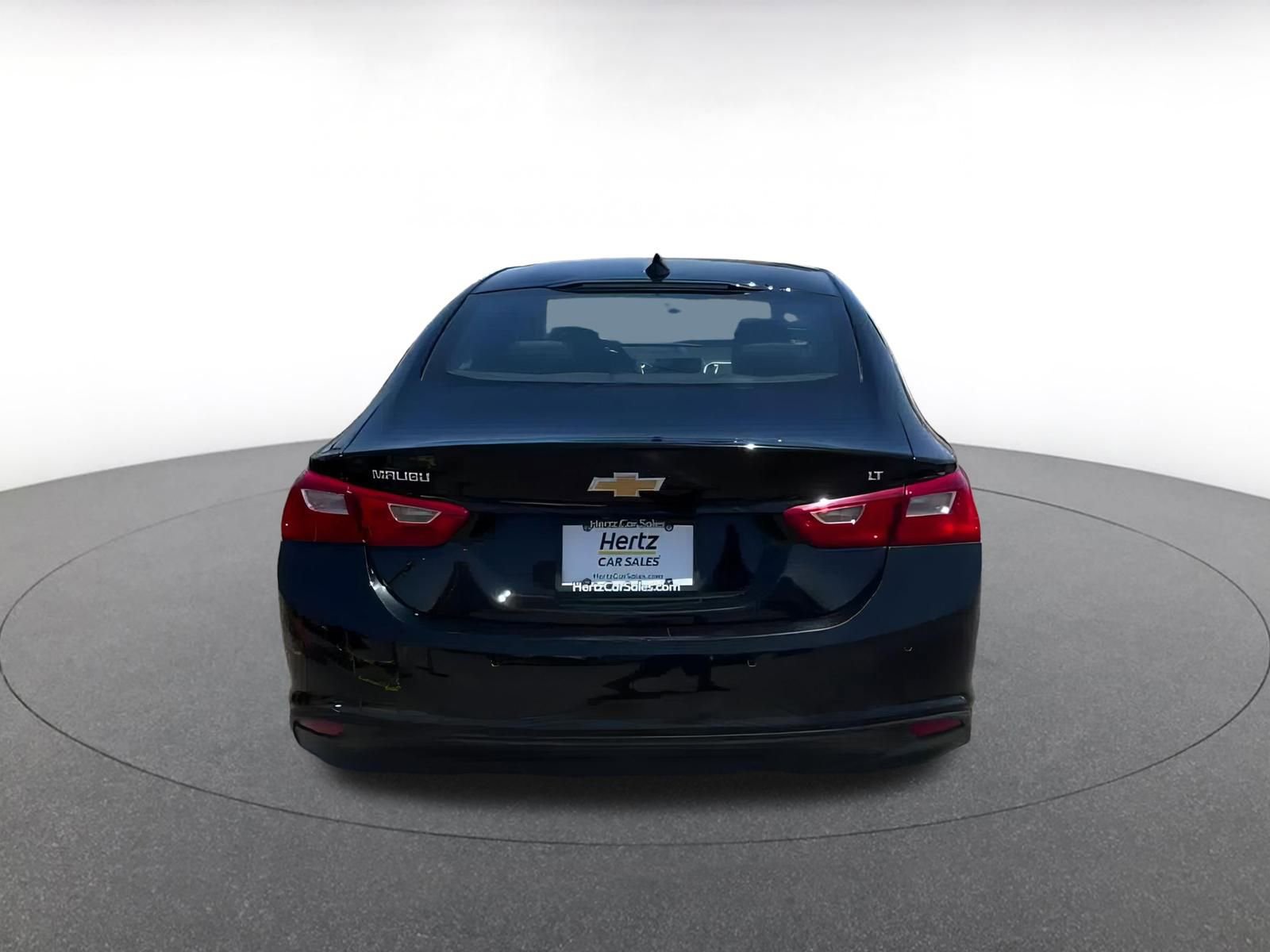 Thumbnail: 2024 Chevrolet Malibu - 12