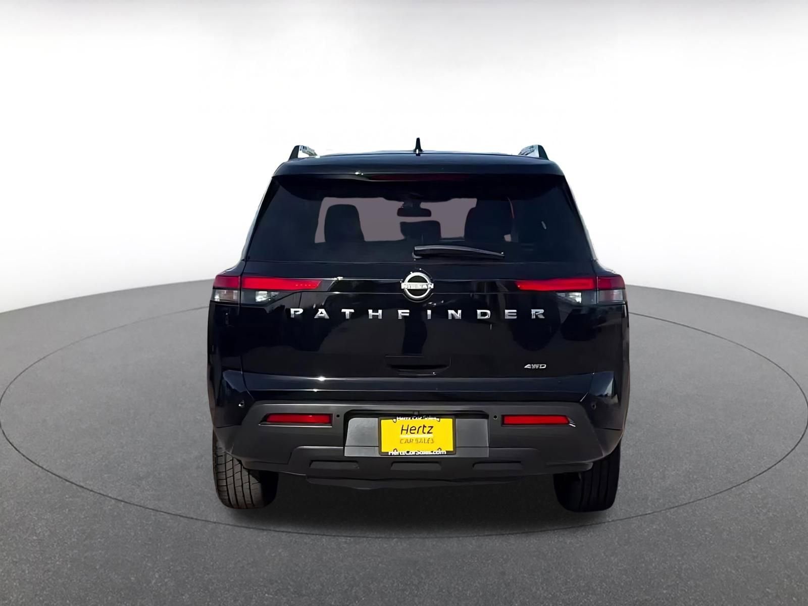 Thumbnail: 2025 Nissan Pathfinder - 12