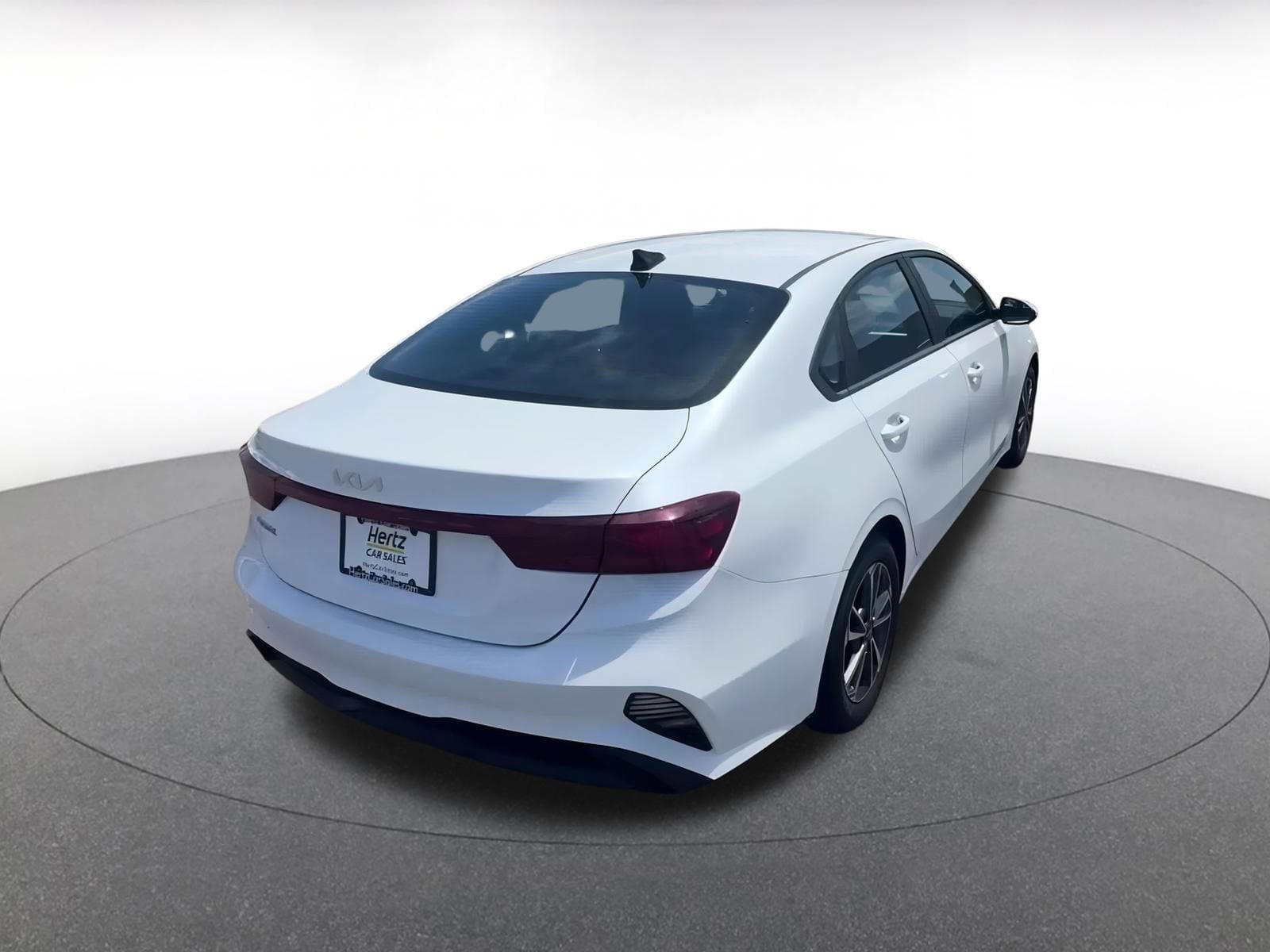 Thumbnail: 2024 Kia Forte - 13