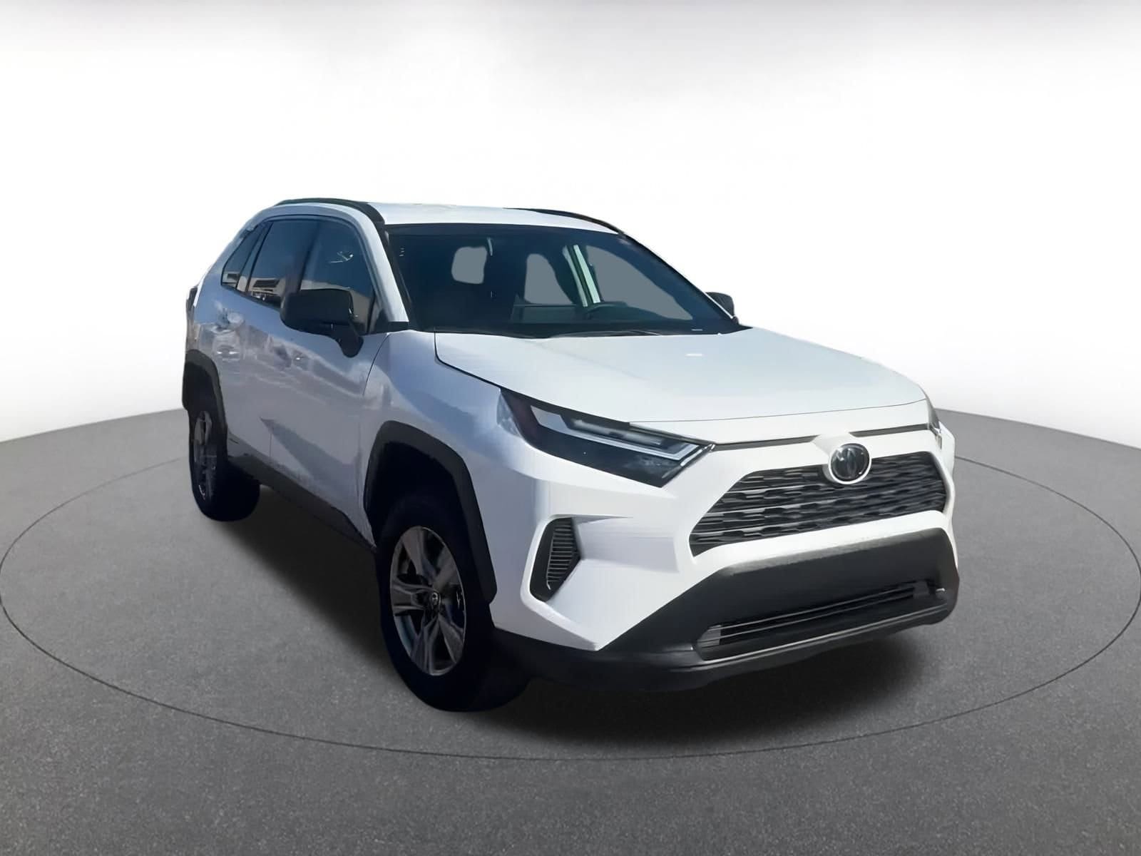 Thumbnail: 2025 Toyota RAV4 - 3