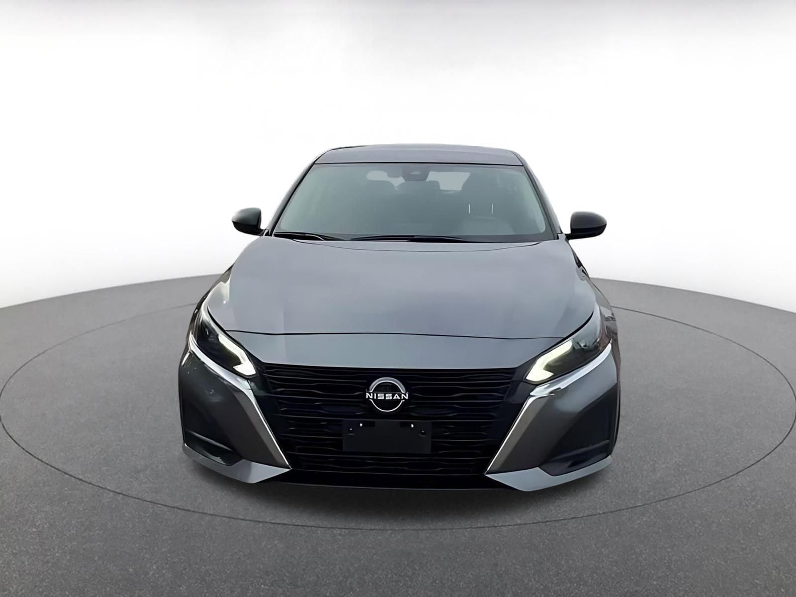 Thumbnail: 2025 Nissan Altima - 4