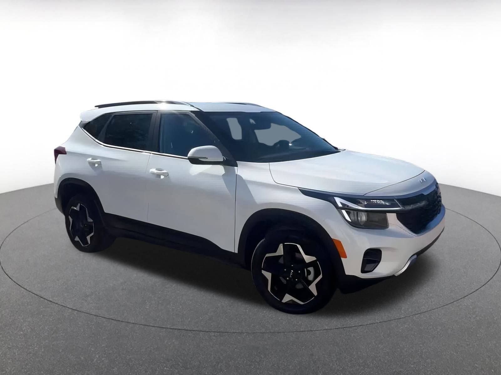 Thumbnail: 2025 Kia Seltos - 2