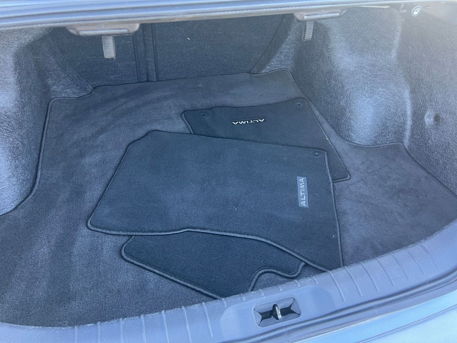 Thumbnail: 2025 Nissan Altima - 31