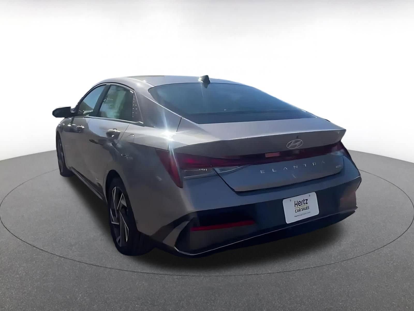 Thumbnail: 2025 Hyundai Elantra - 11