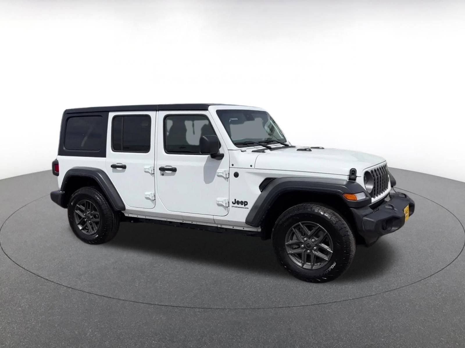 Thumbnail: 2025 Jeep Wrangler - 2