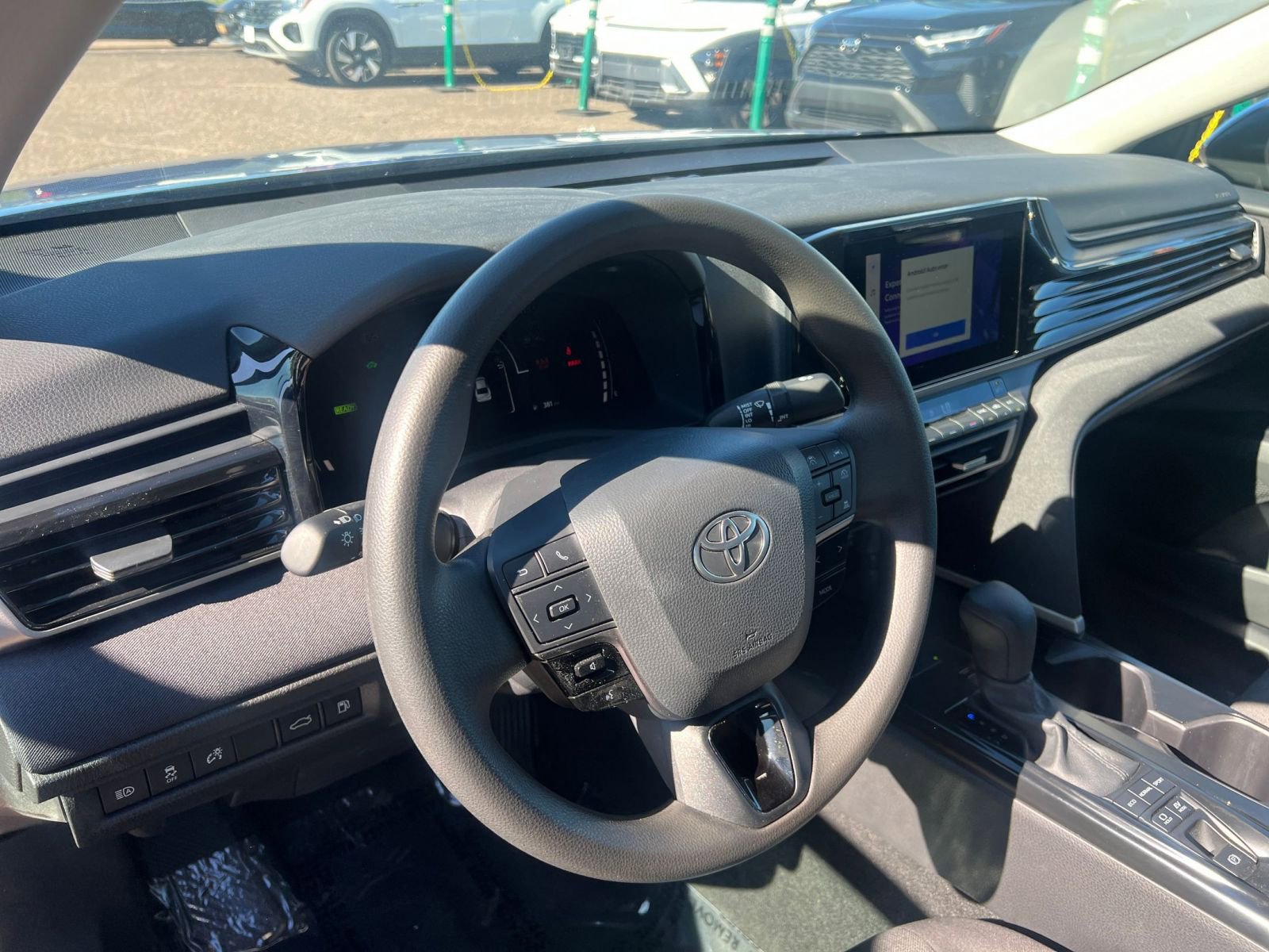 Thumbnail: 2025 Toyota Camry - 28