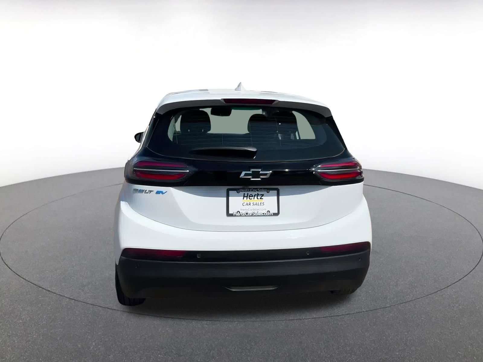 Thumbnail: 2023 Chevrolet Bolt EV - 12