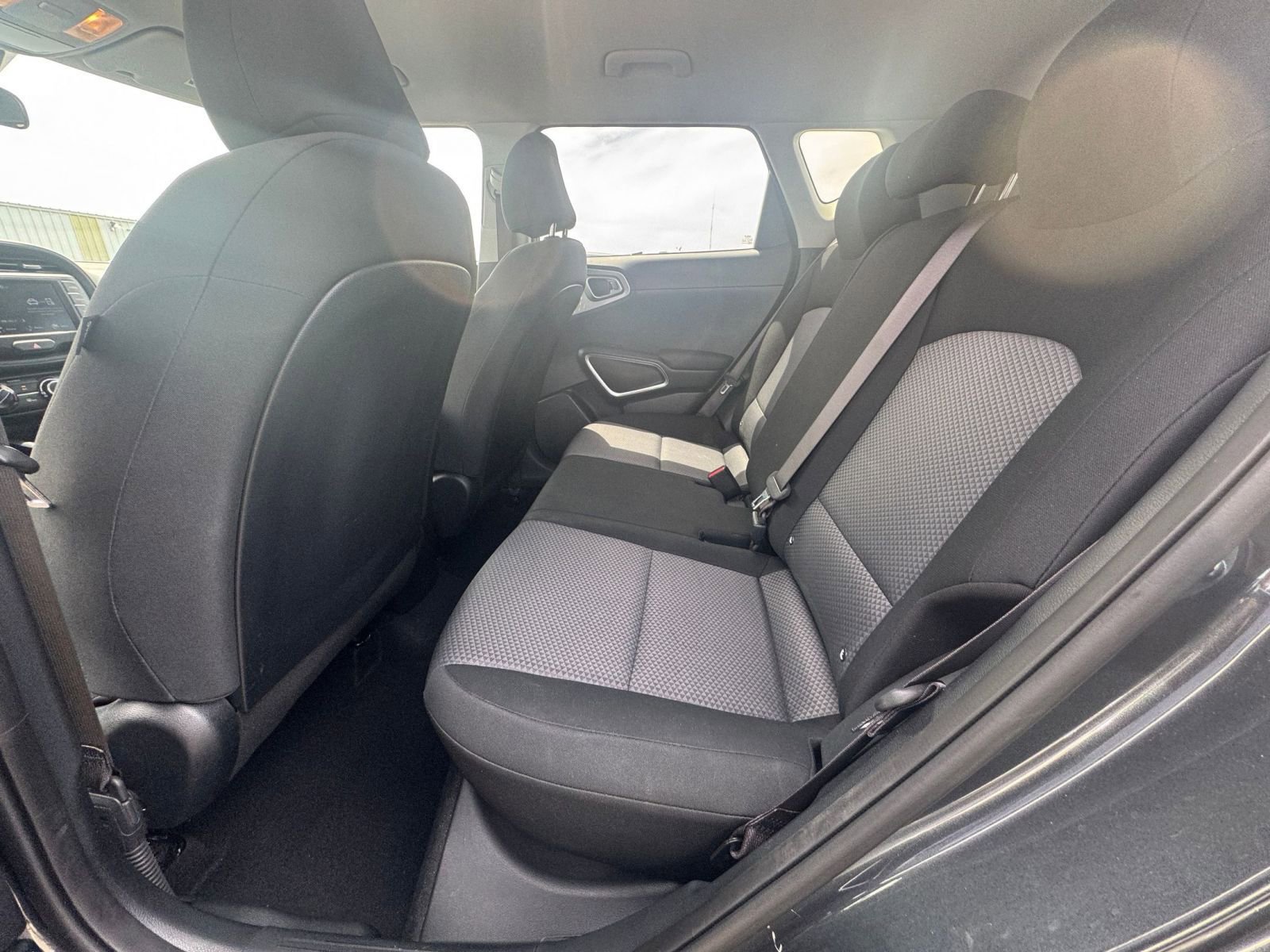 2024 Kia Soul LX 23