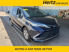 2023 Toyota Sienna XLE -
                Scottsdale, AZ