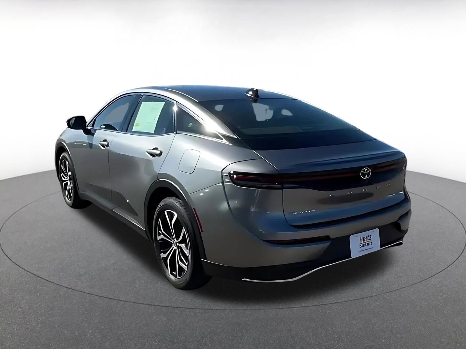 Thumbnail: 2025 Toyota Crown - 12