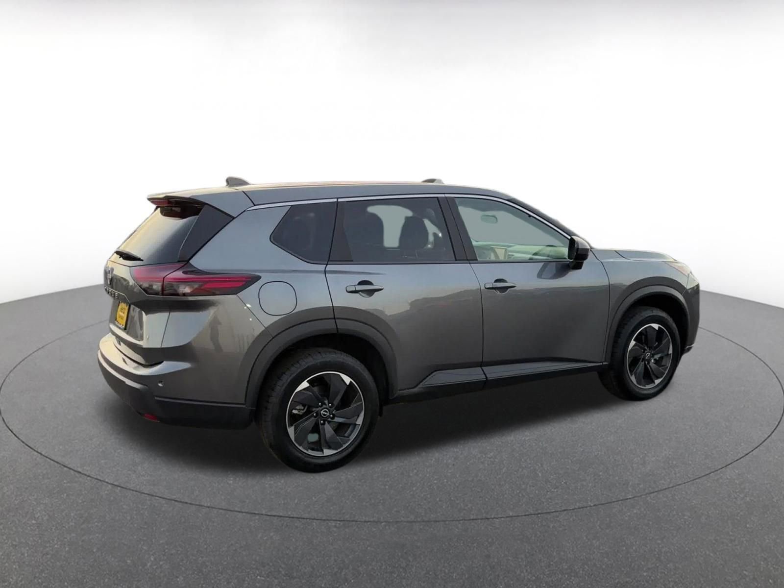 Thumbnail: 2025 Nissan Rogue - 15