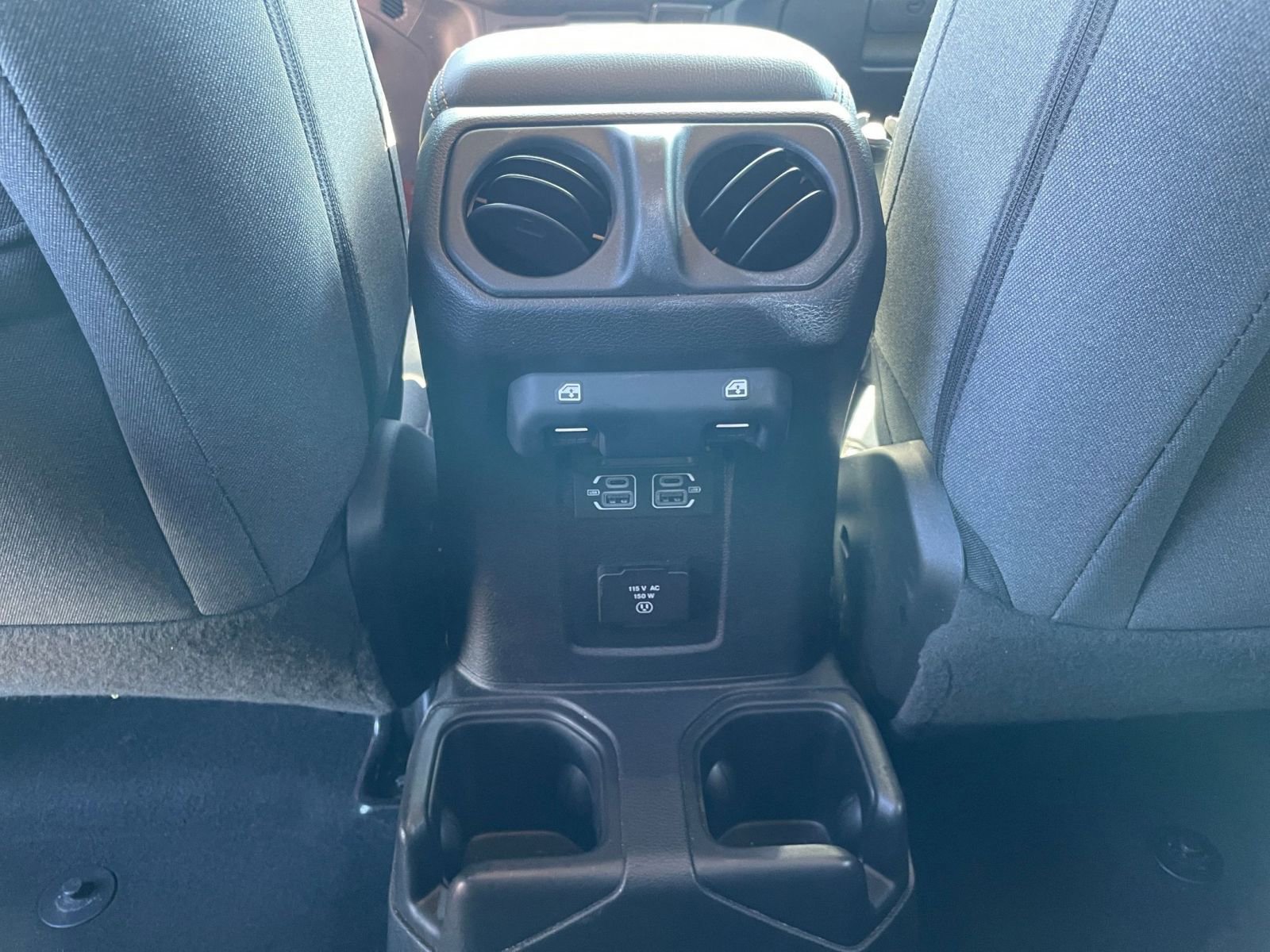 Thumbnail: 2025 Jeep Wrangler - 23