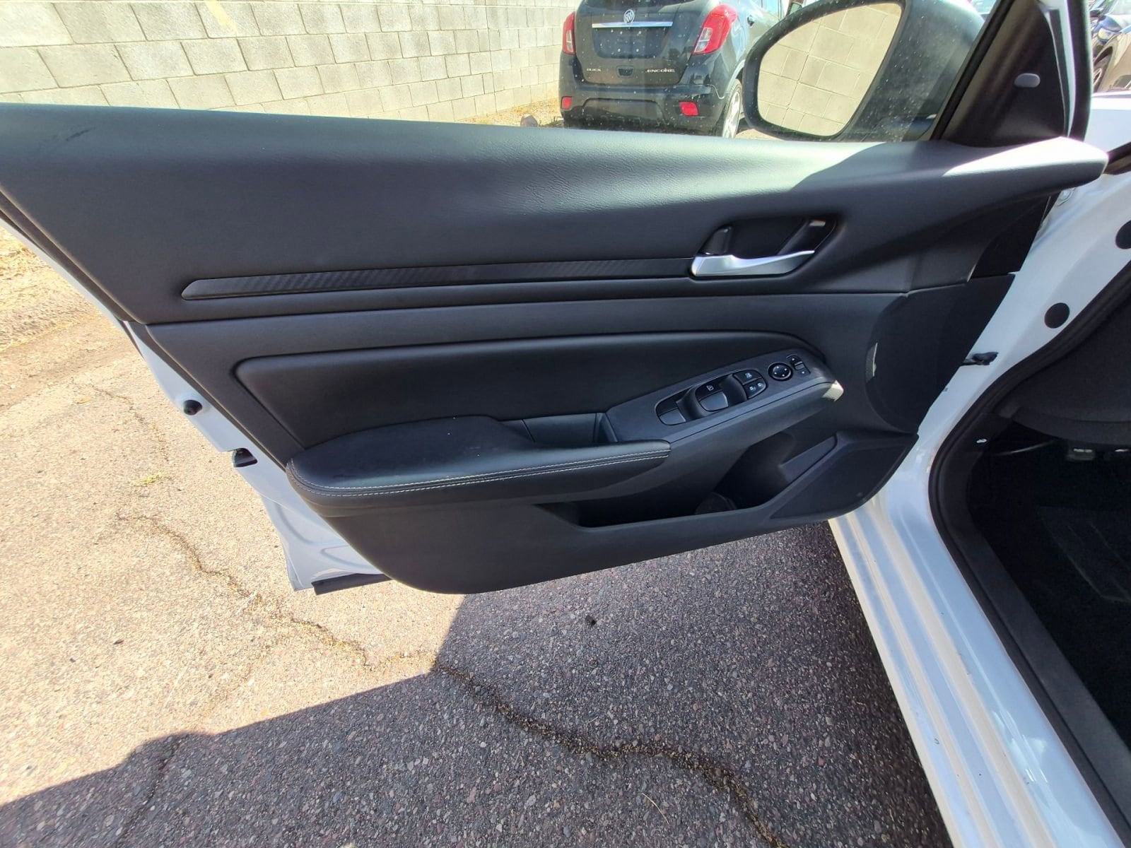 Thumbnail: 2025 Nissan Altima - 10