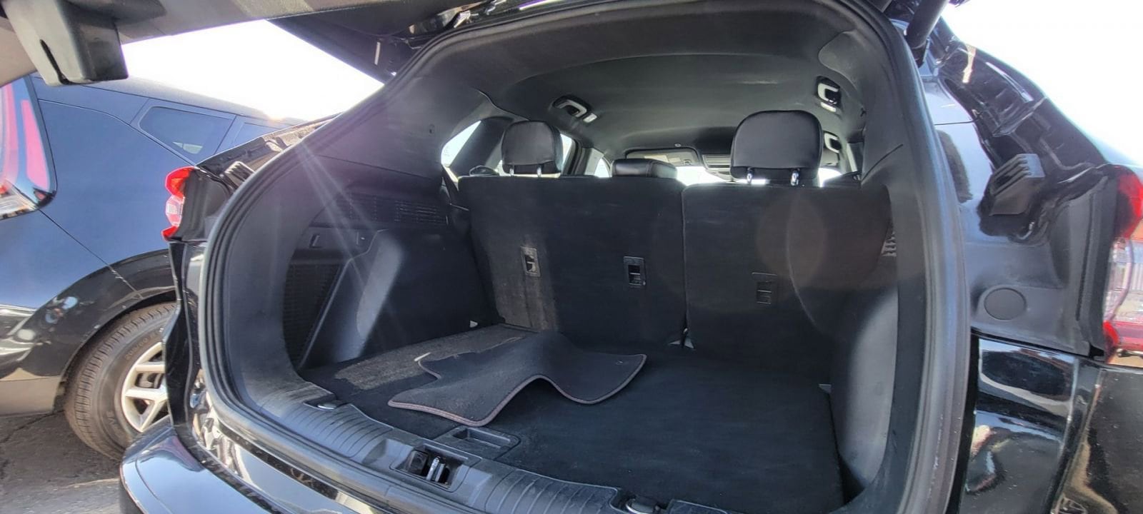 Thumbnail: 2023 Ford Escape - 8