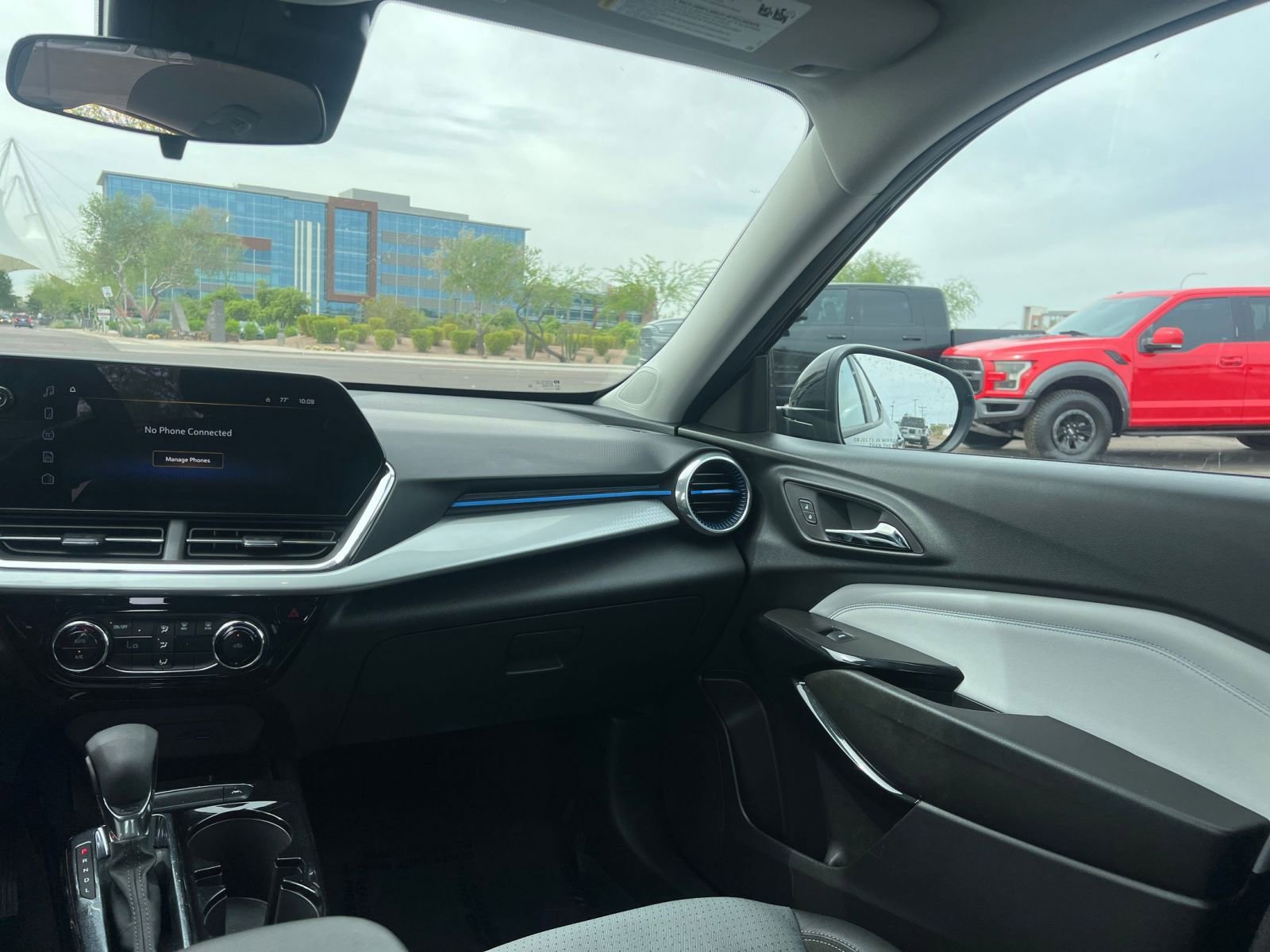 Thumbnail: 2025 Chevrolet Trax - 35