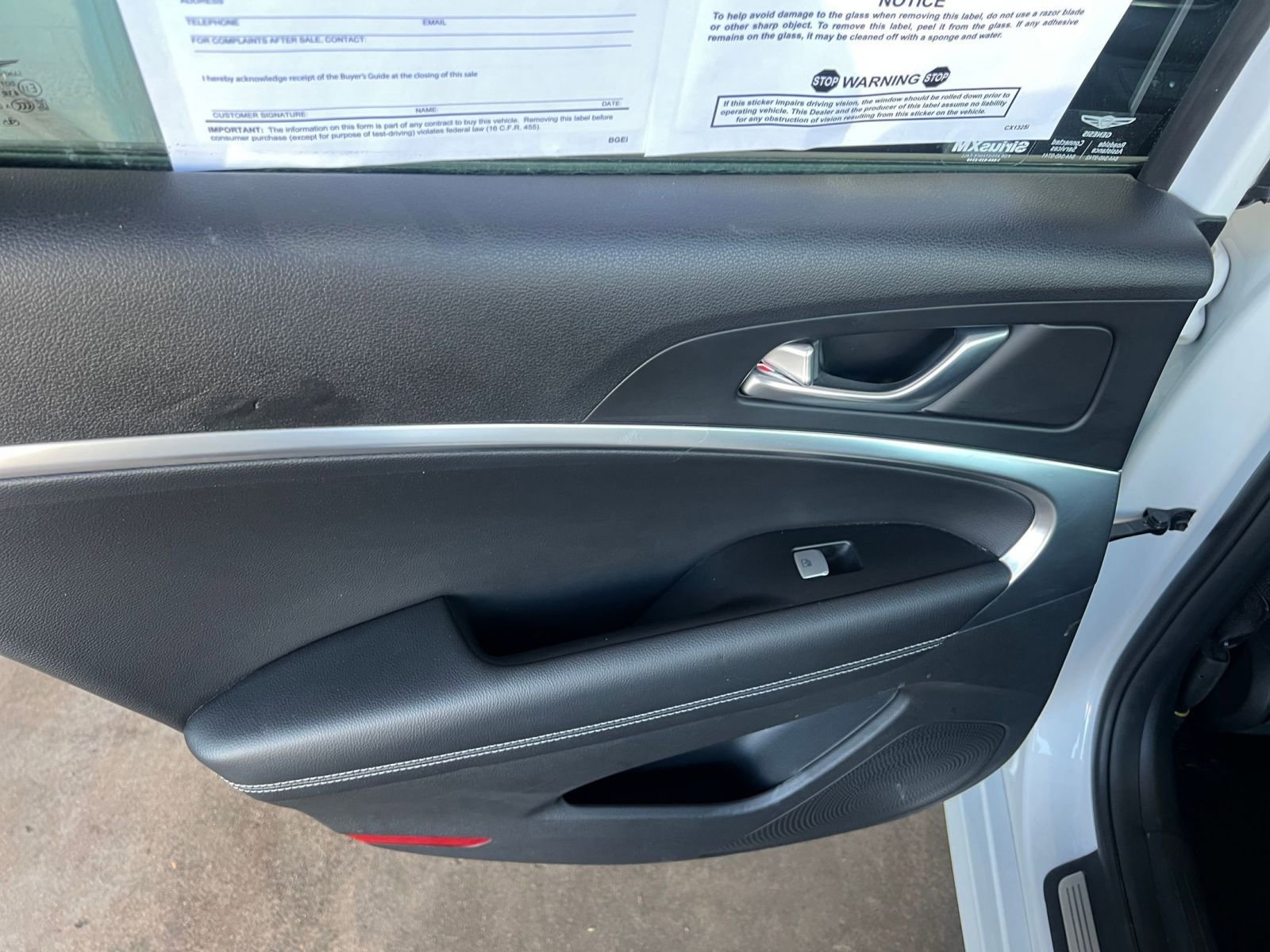 Thumbnail: 2025 Genesis G70 - 23