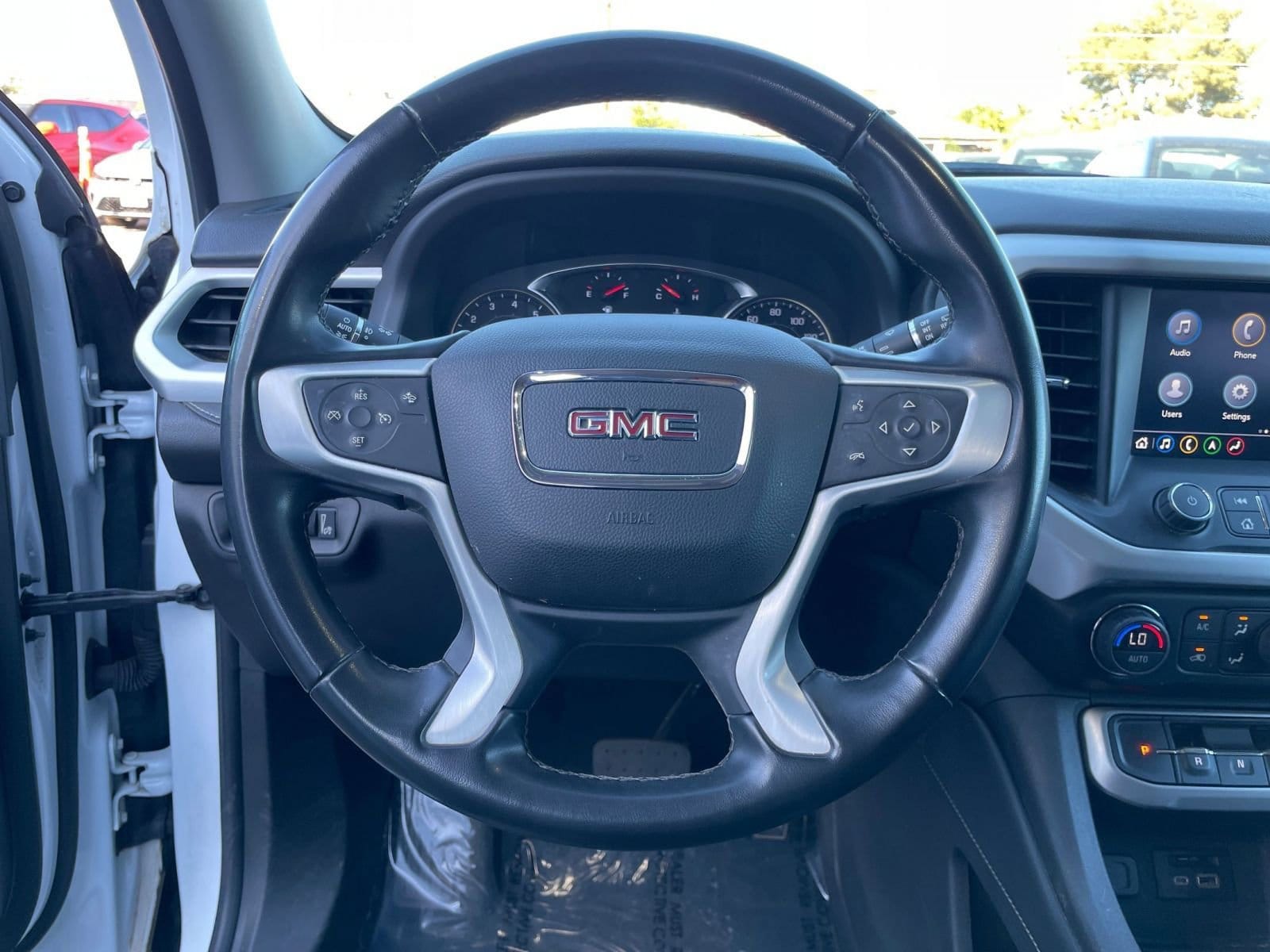 Thumbnail: 2023 GMC Acadia - 30