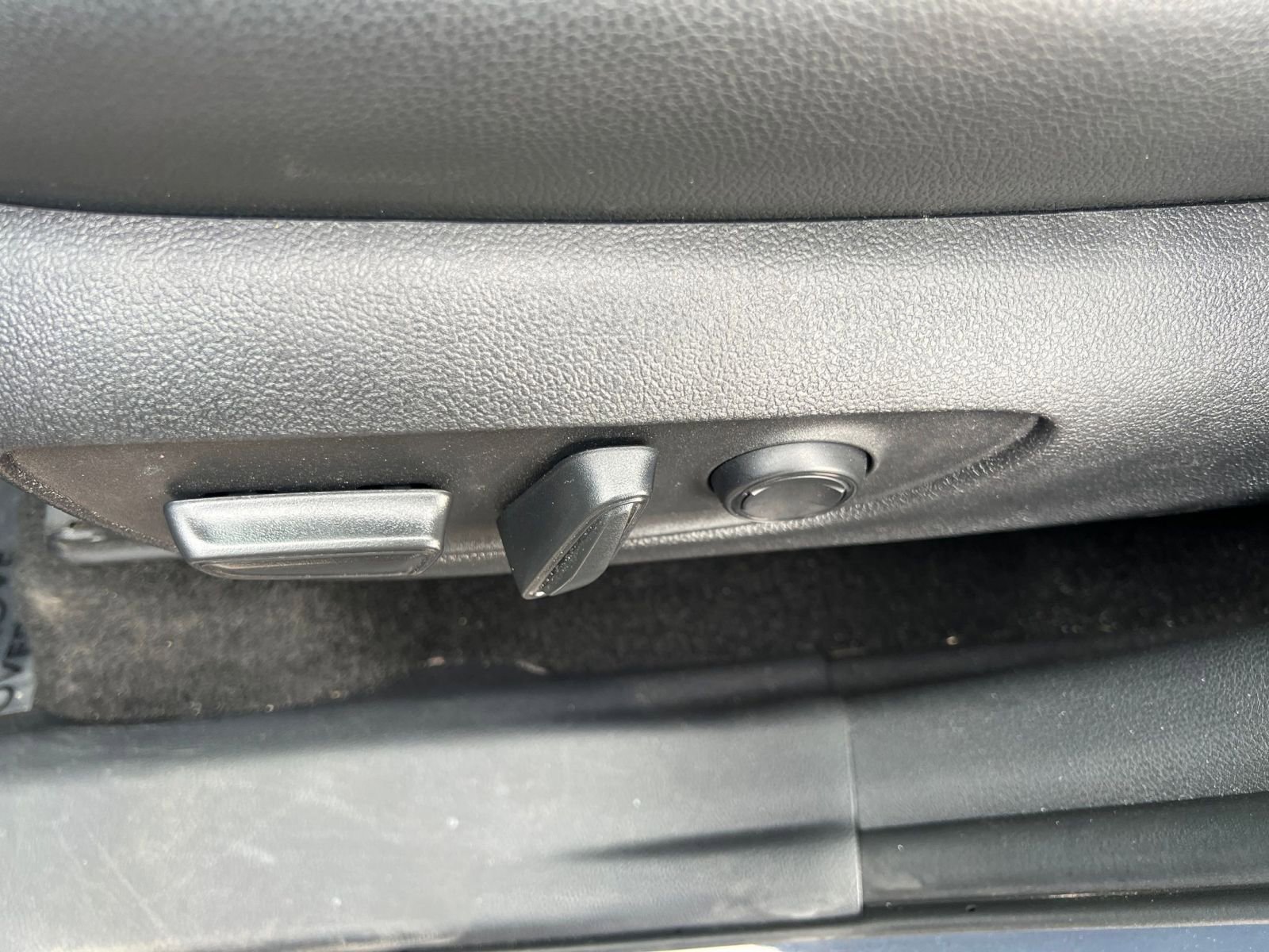 Thumbnail: 2025 Toyota Grand Highlander - 24