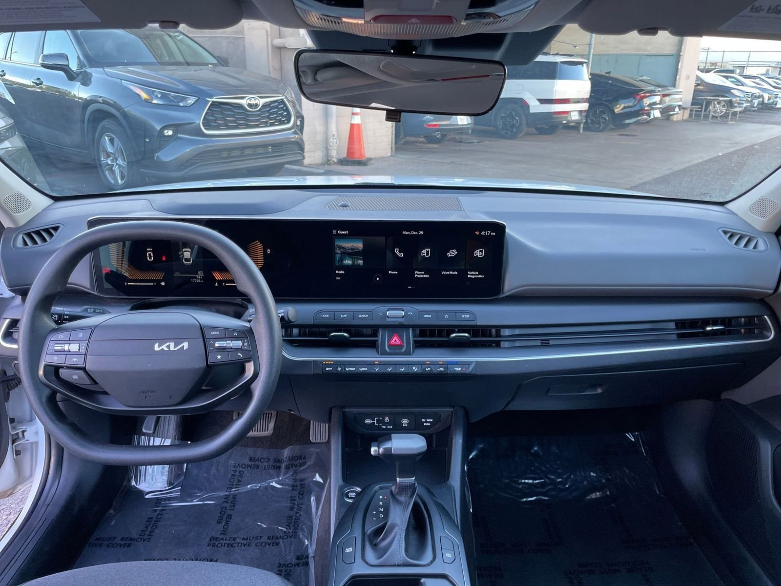 Thumbnail: 2025 Kia K4 - 32