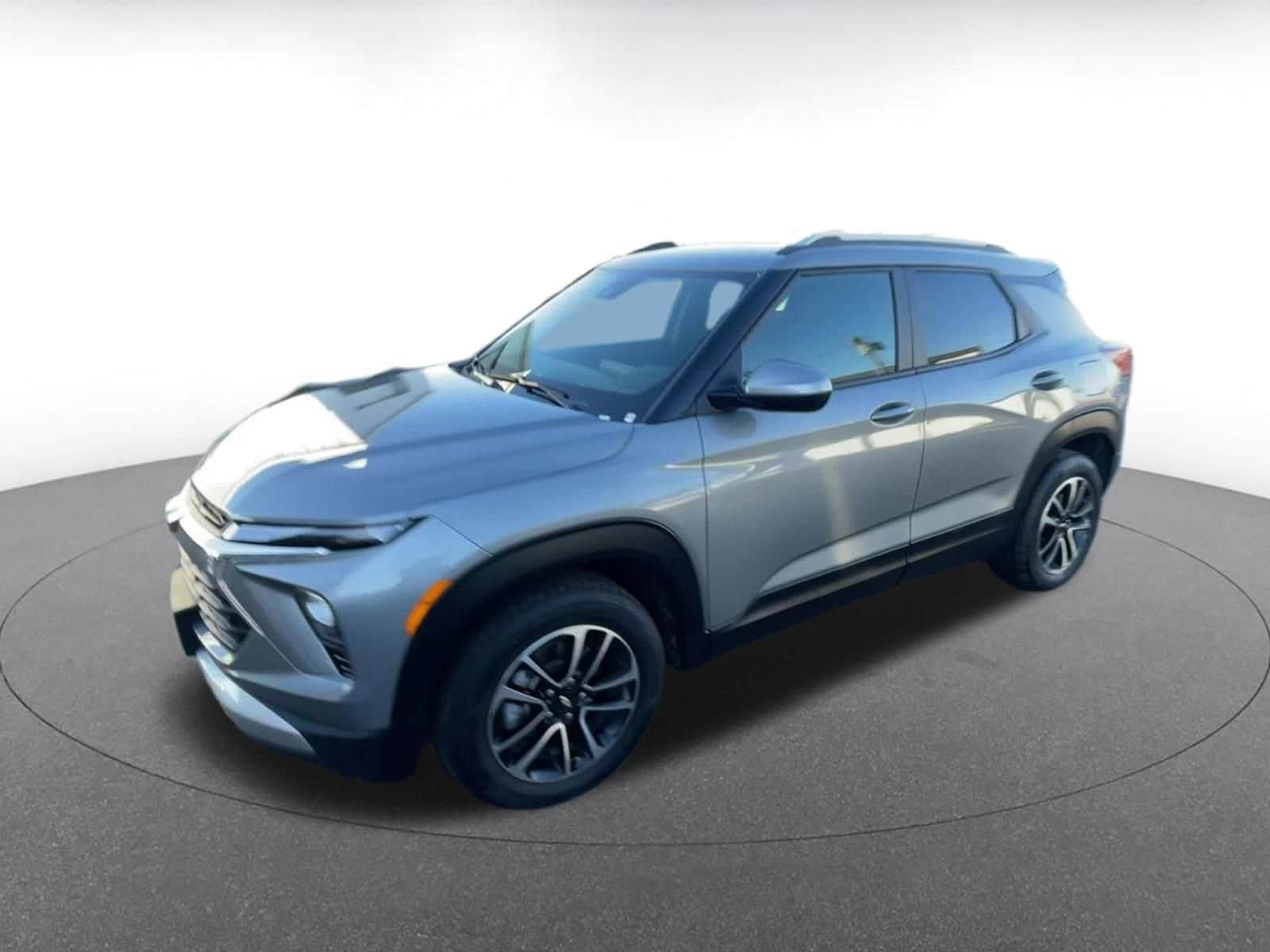 Thumbnail: 2025 Chevrolet TrailBlazer - 8