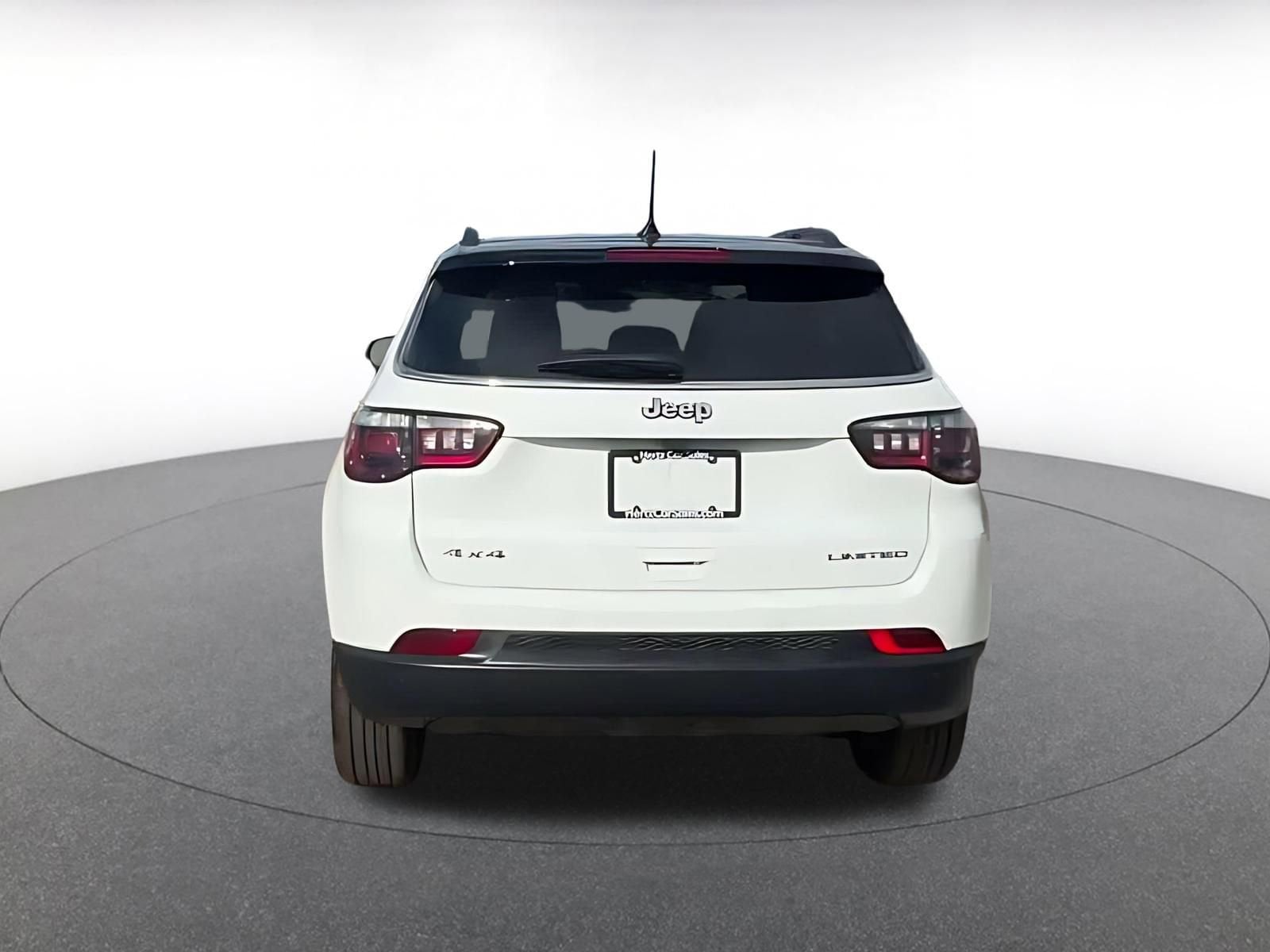 Thumbnail: 2025 Jeep Compass - 11