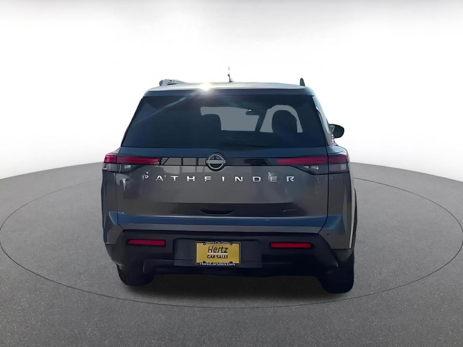 Thumbnail: 2025 Nissan Pathfinder - 12