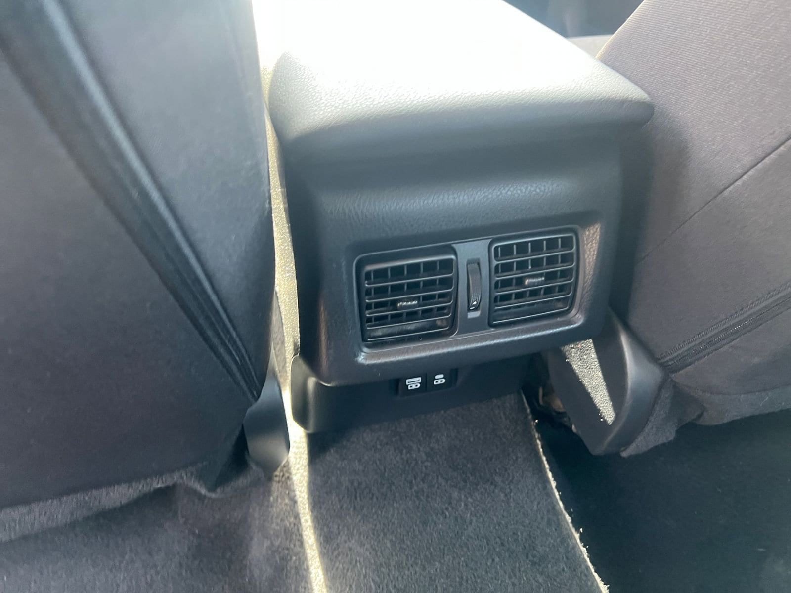 Thumbnail: 2025 Toyota Camry - 24