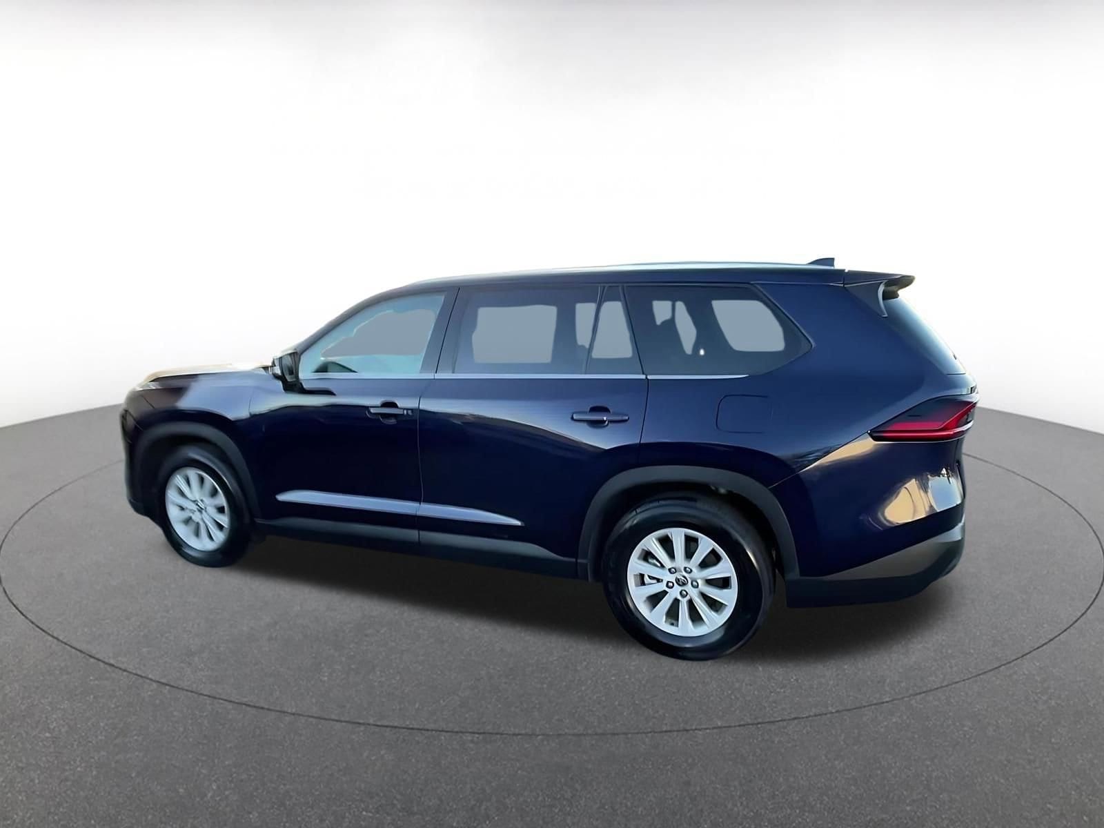 Thumbnail: 2025 Toyota Grand Highlander - 10